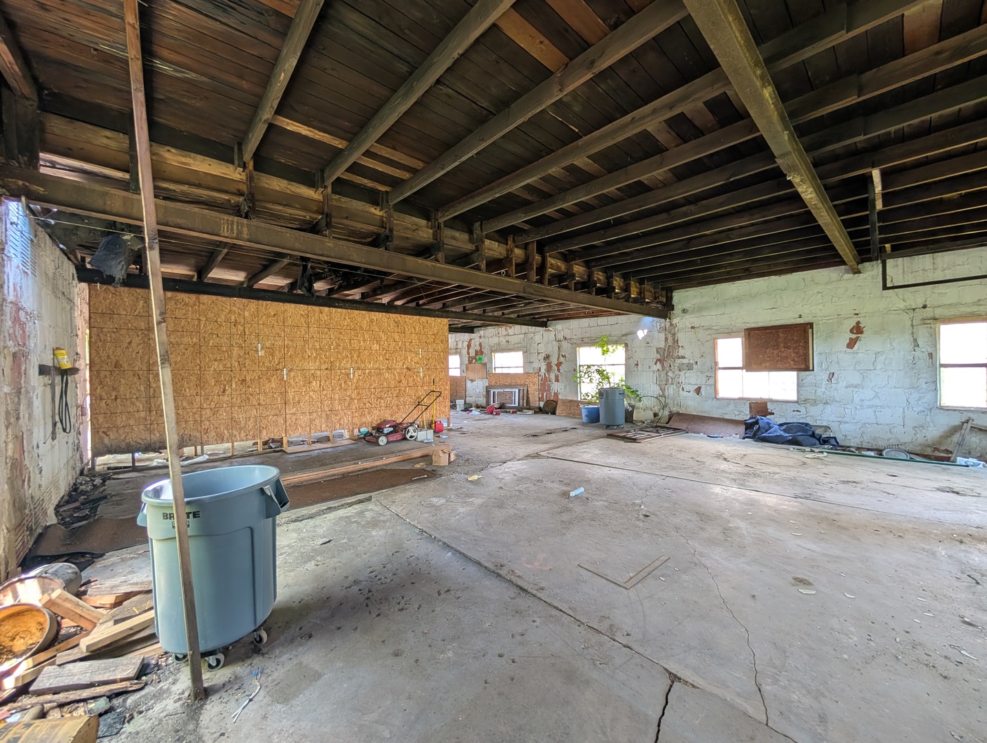 main property photo 5