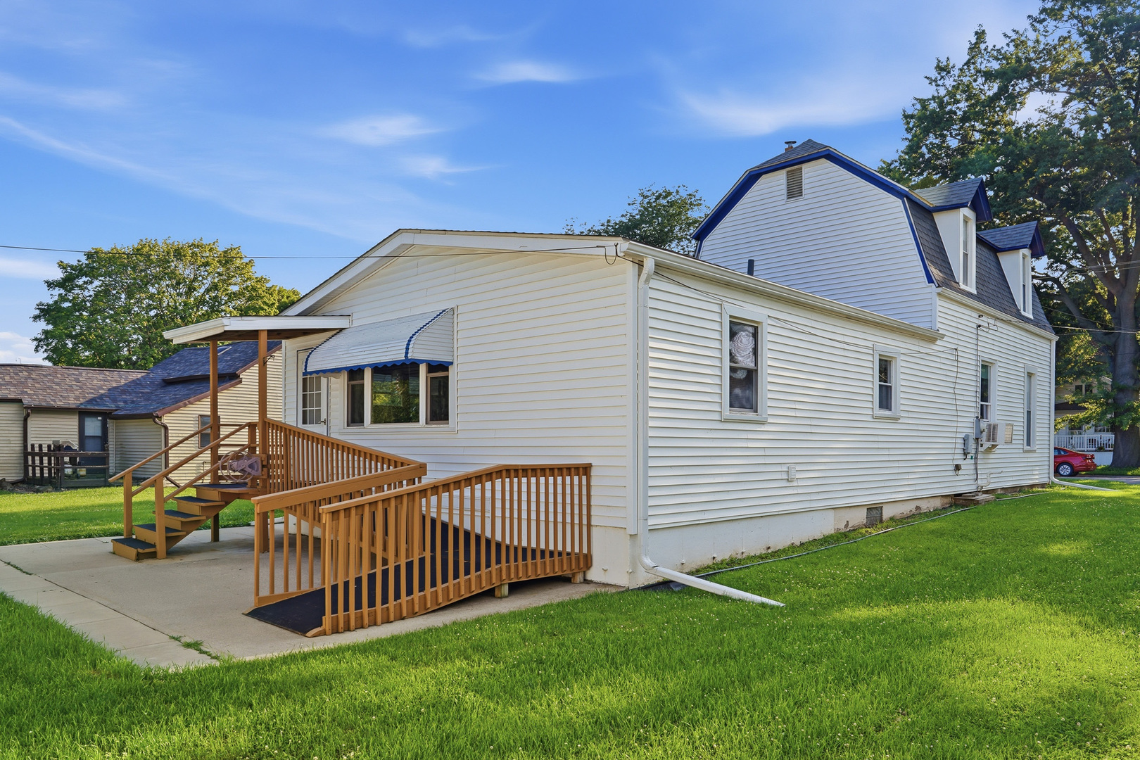 main property photo 18