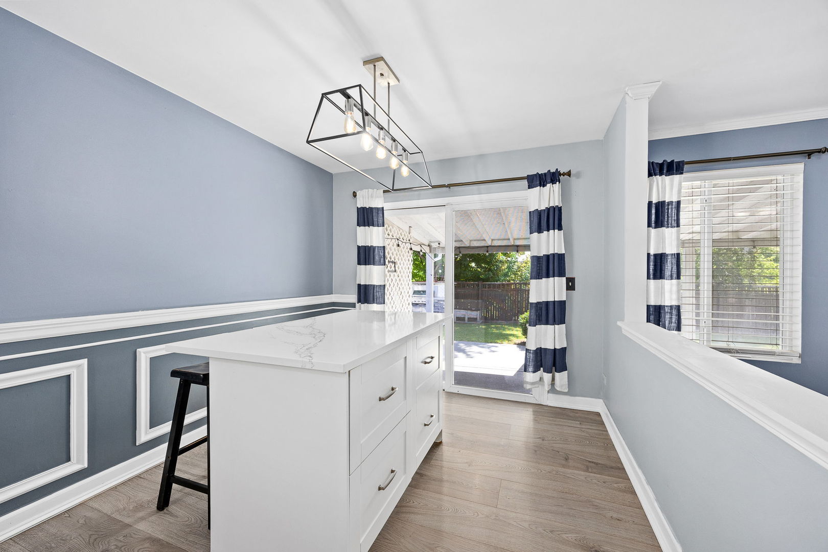 property viewer photo 11