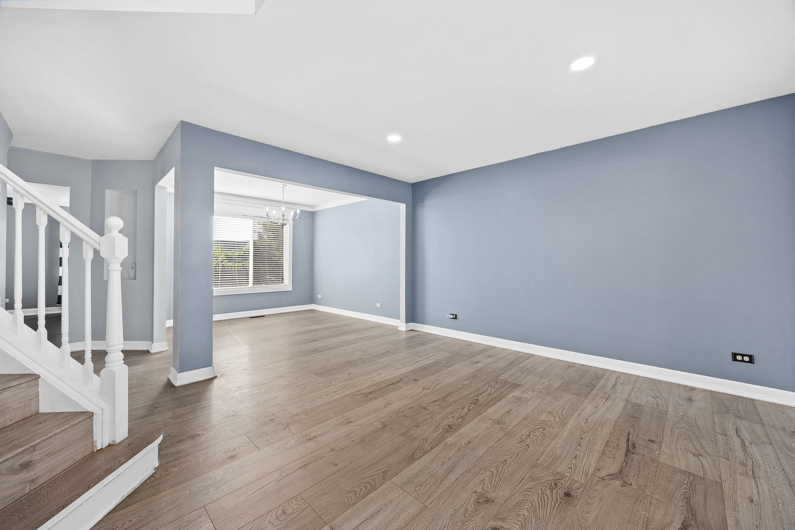 property viewer photo 2
