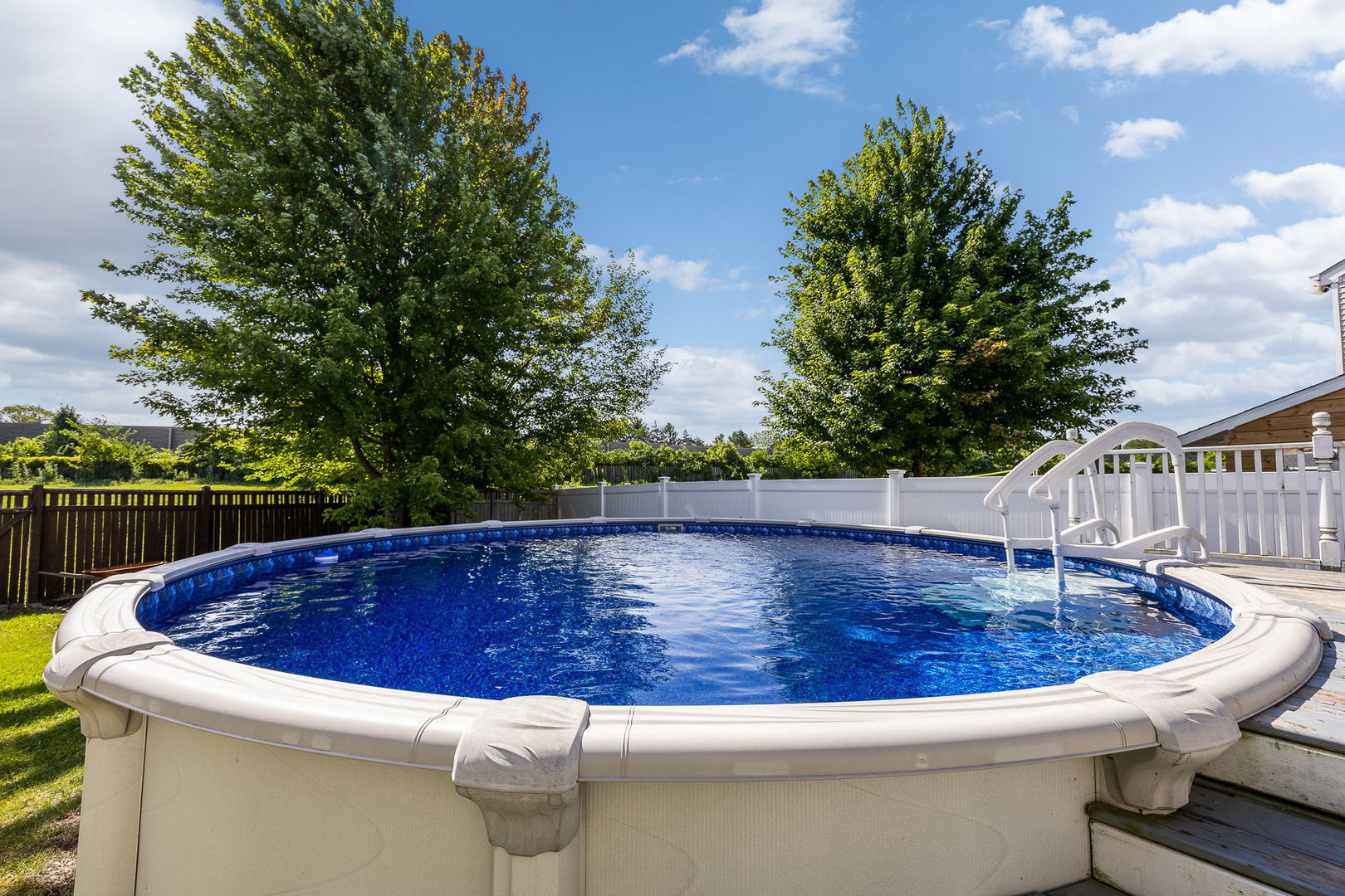 property viewer photo 31