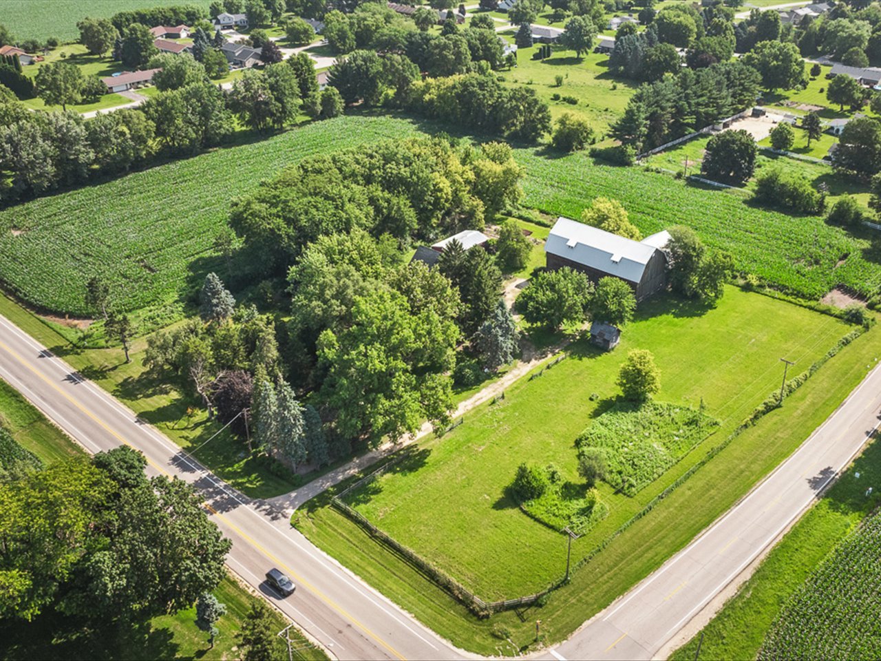 main property photo 61