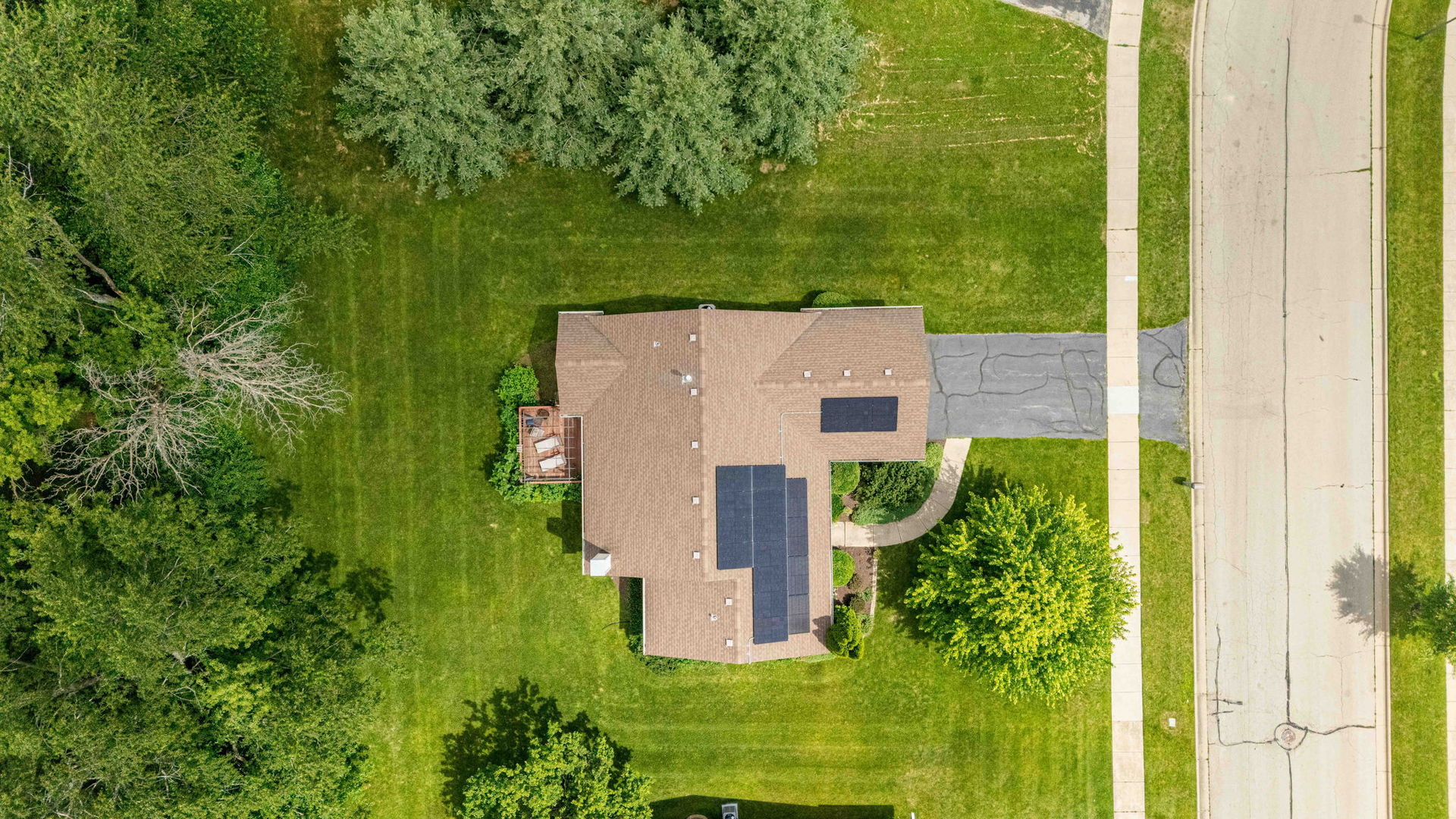 main property photo 22