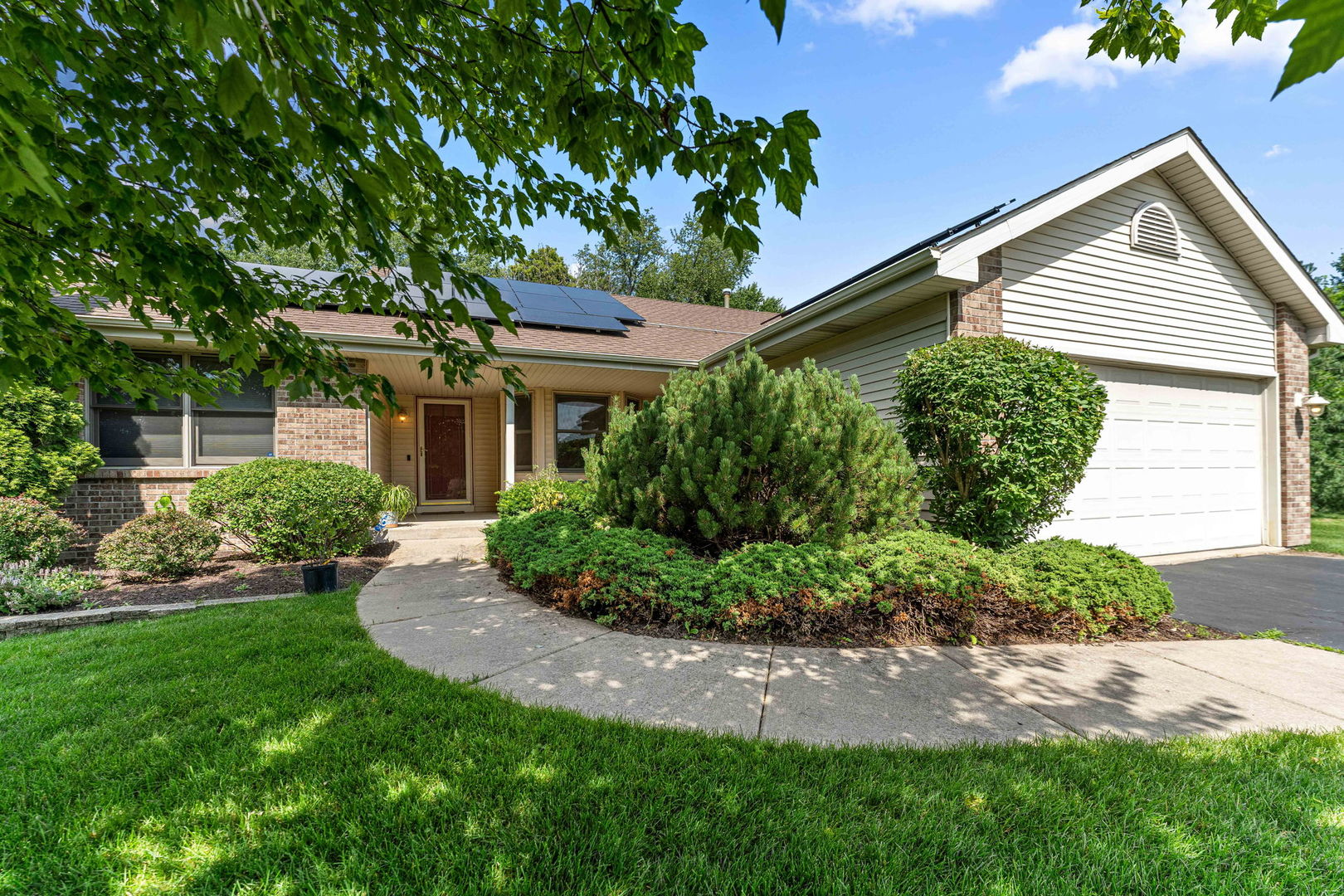 main property photo 5