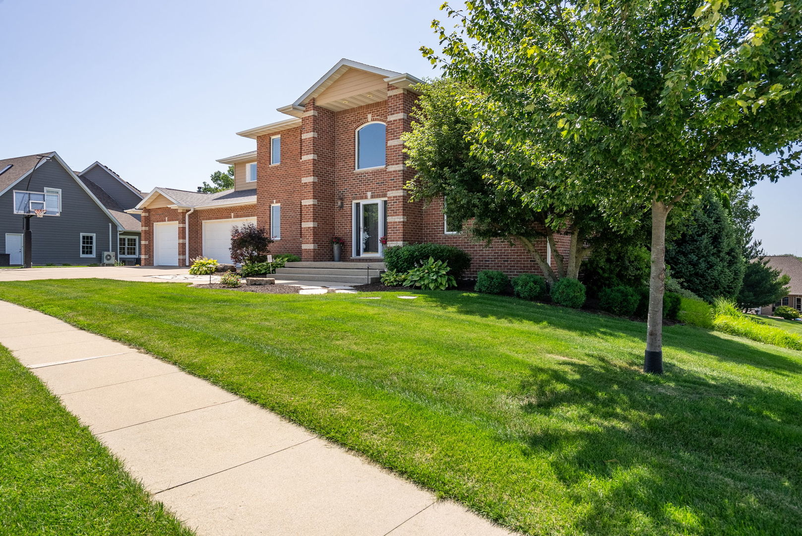 main property photo 22