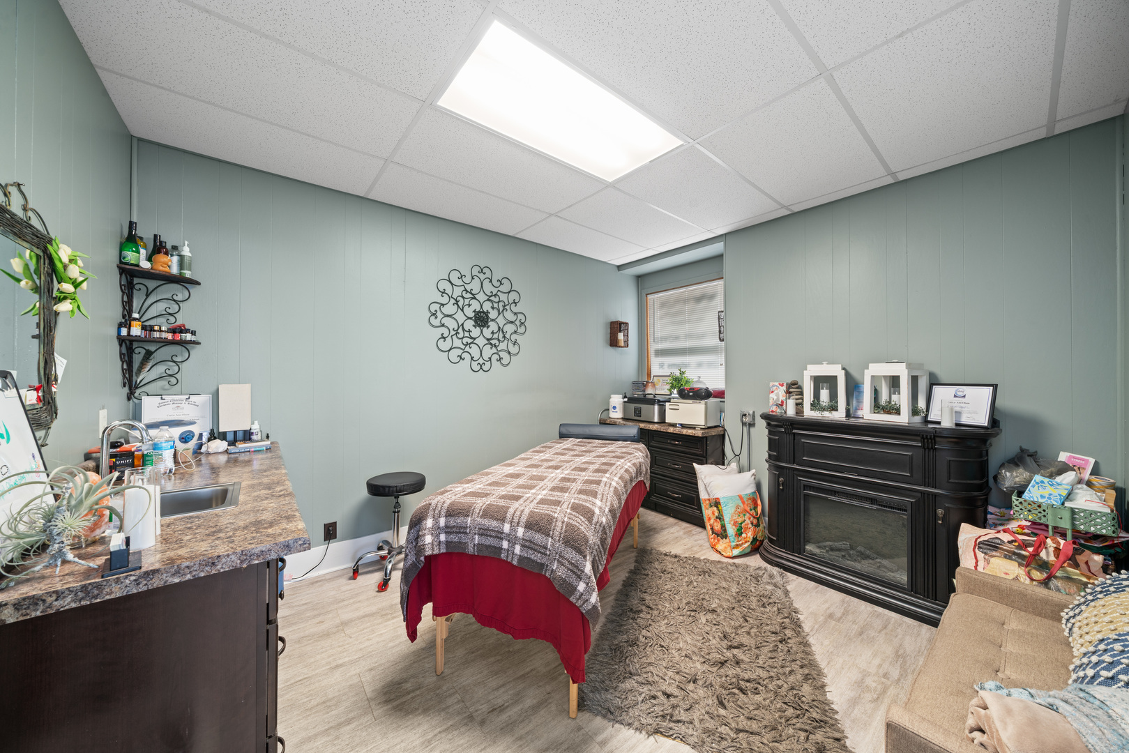 main property photo 15