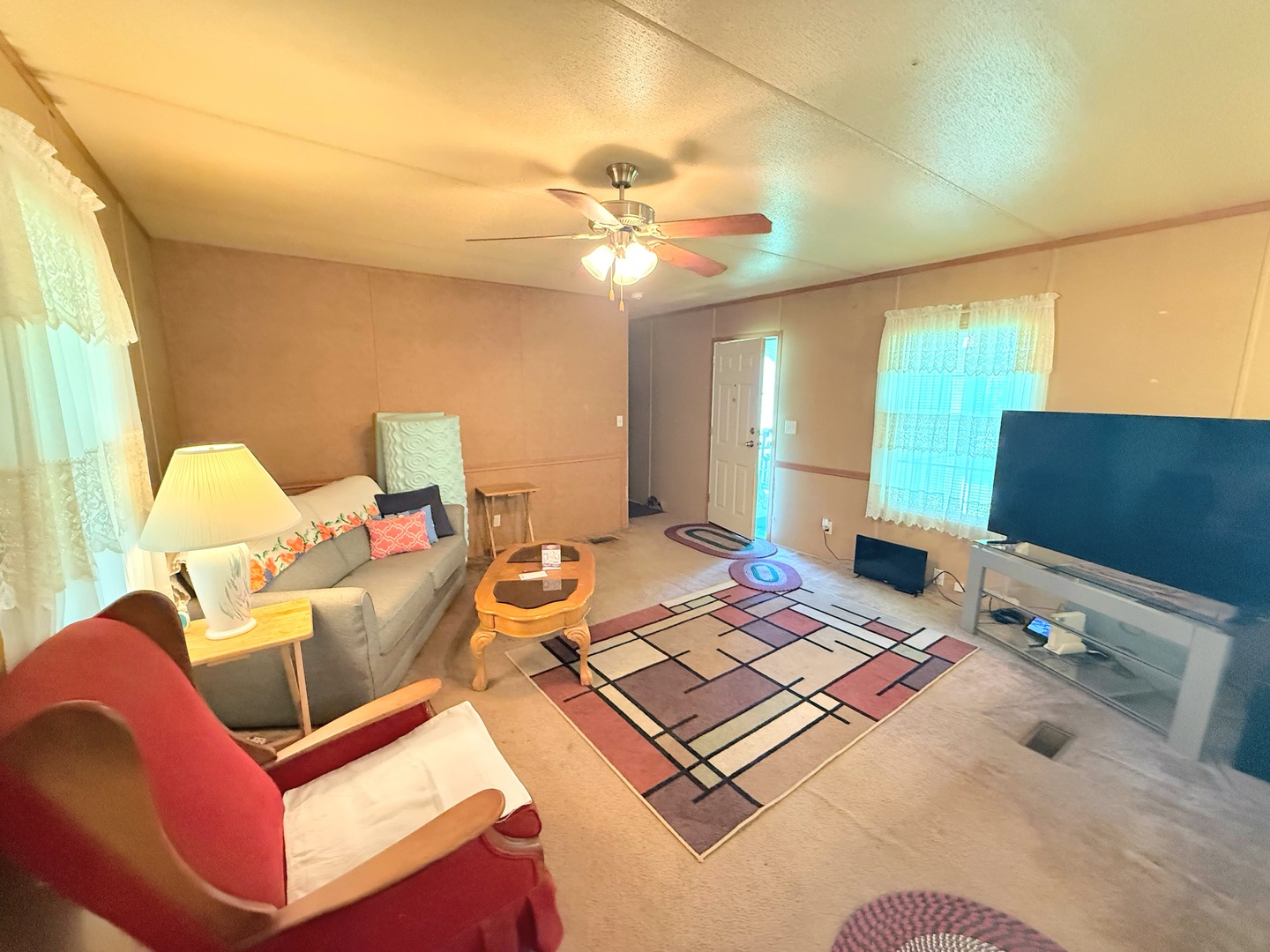 main property photo 3
