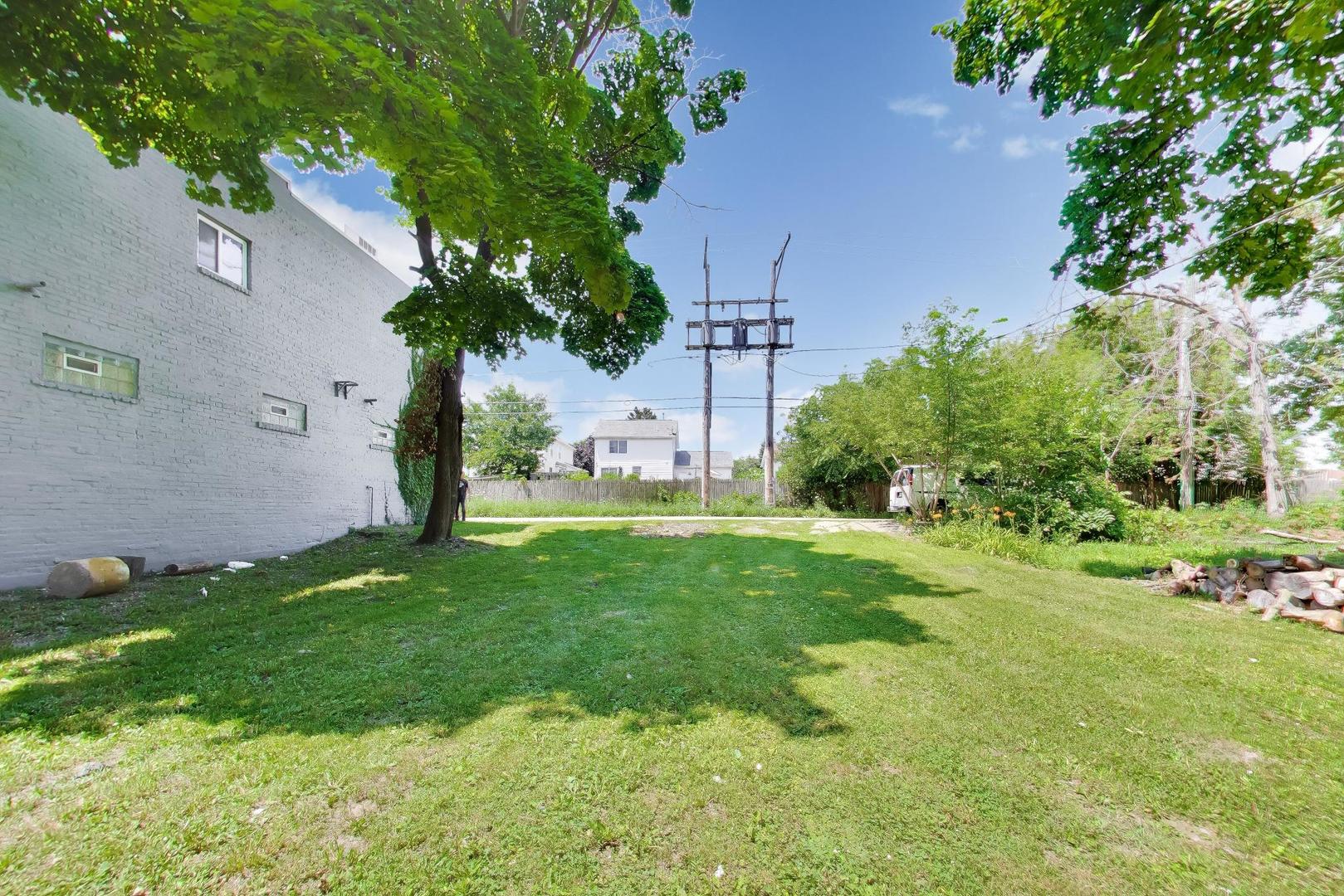 main property photo 33