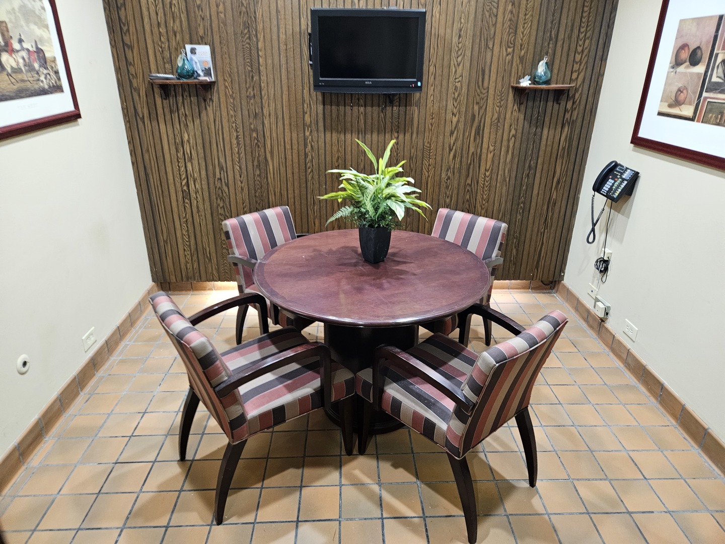 main property photo 14