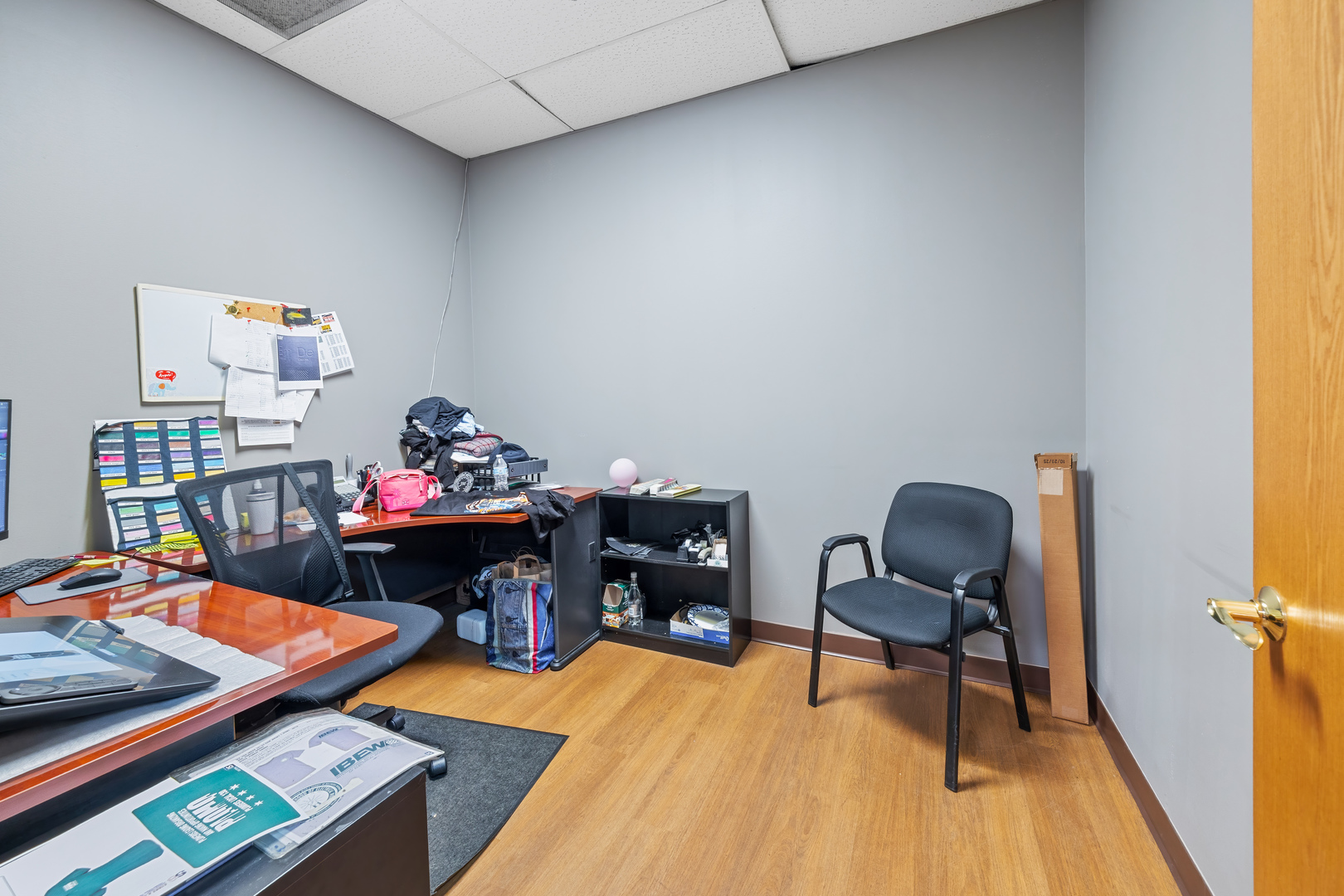 main property photo 11