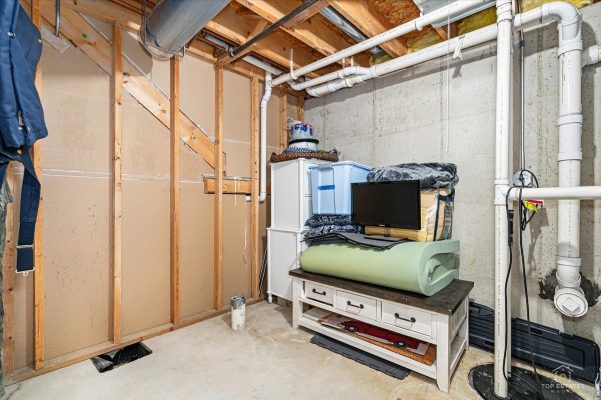 property viewer photo 26