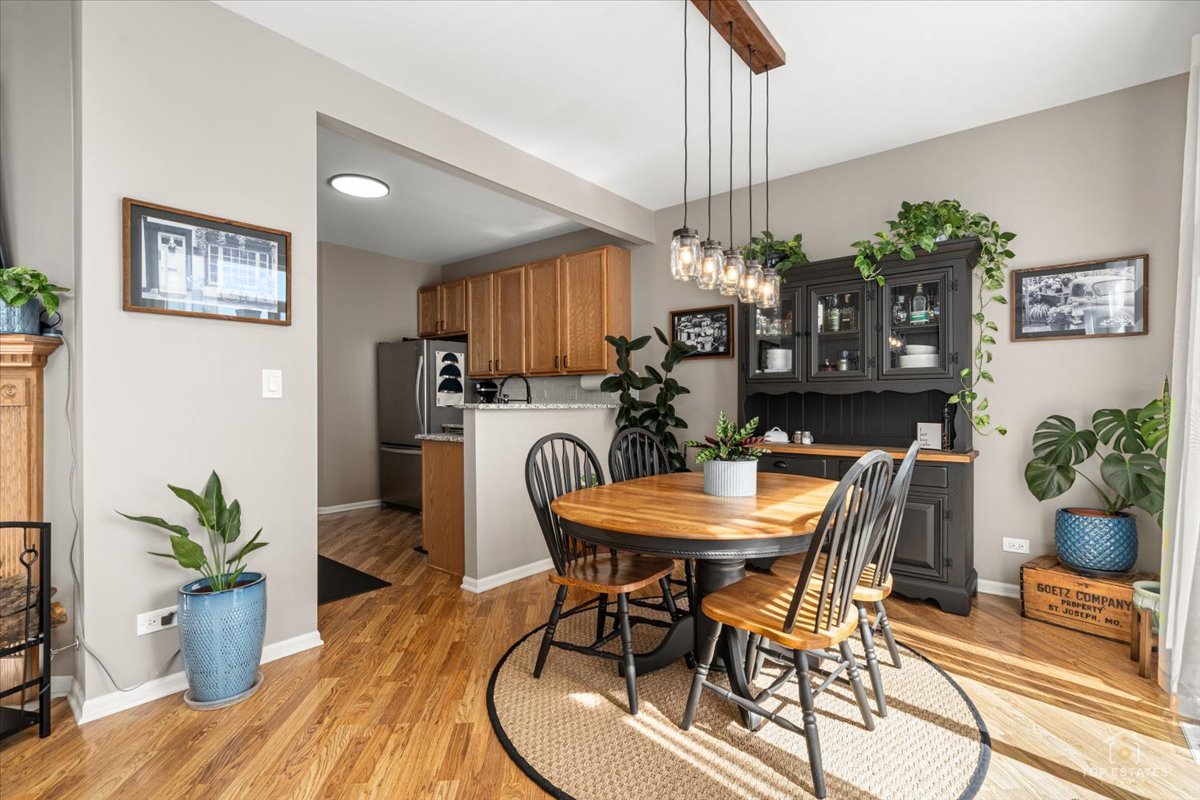 property viewer photo 8