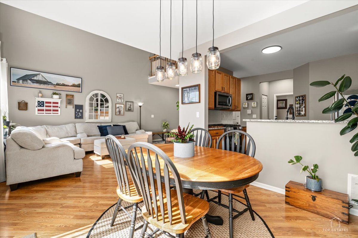 property viewer photo 9