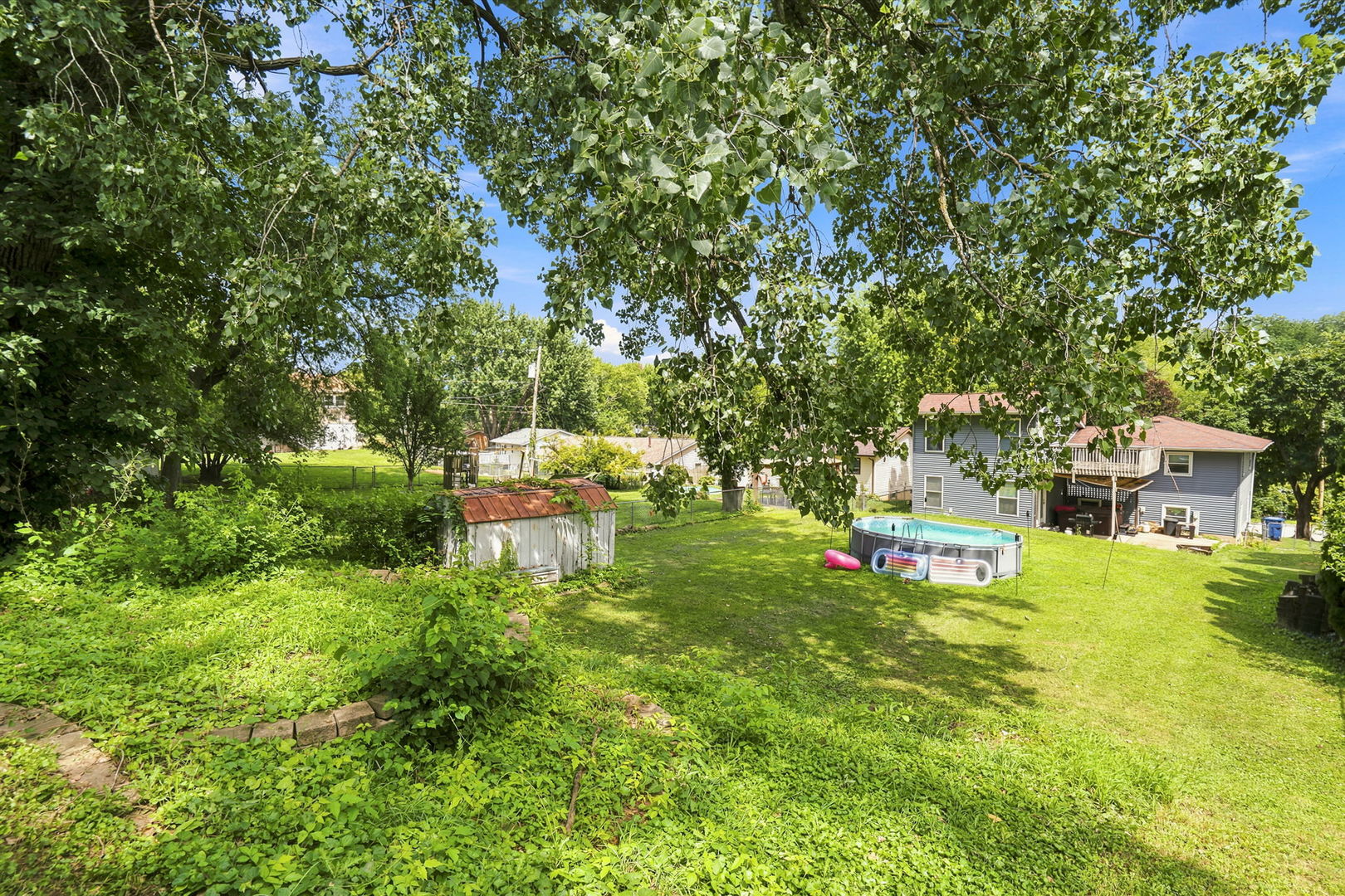 main property photo 24
