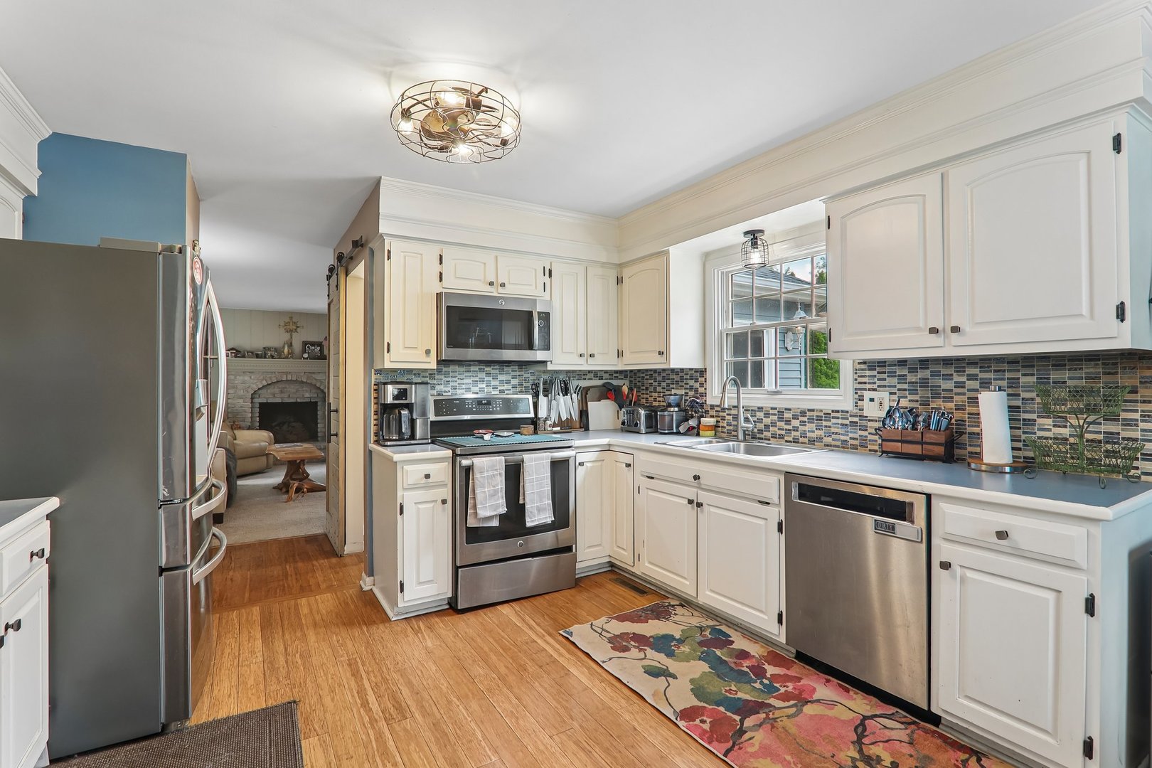 main property photo 2