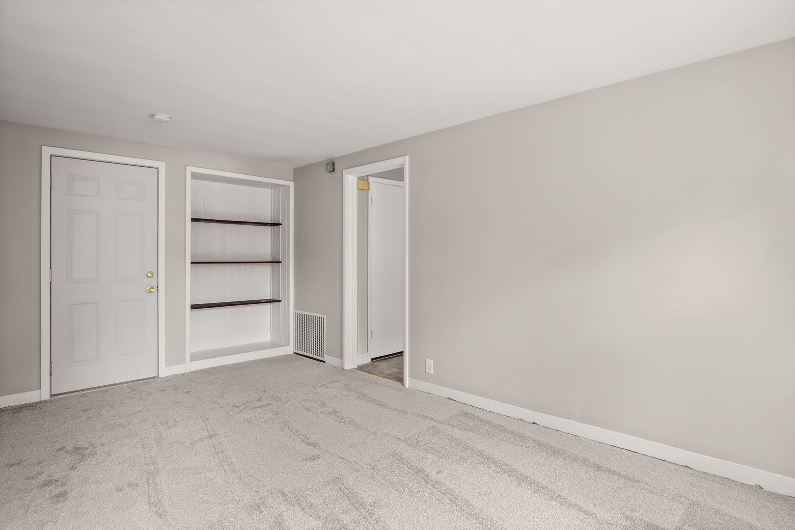 property viewer photo 5