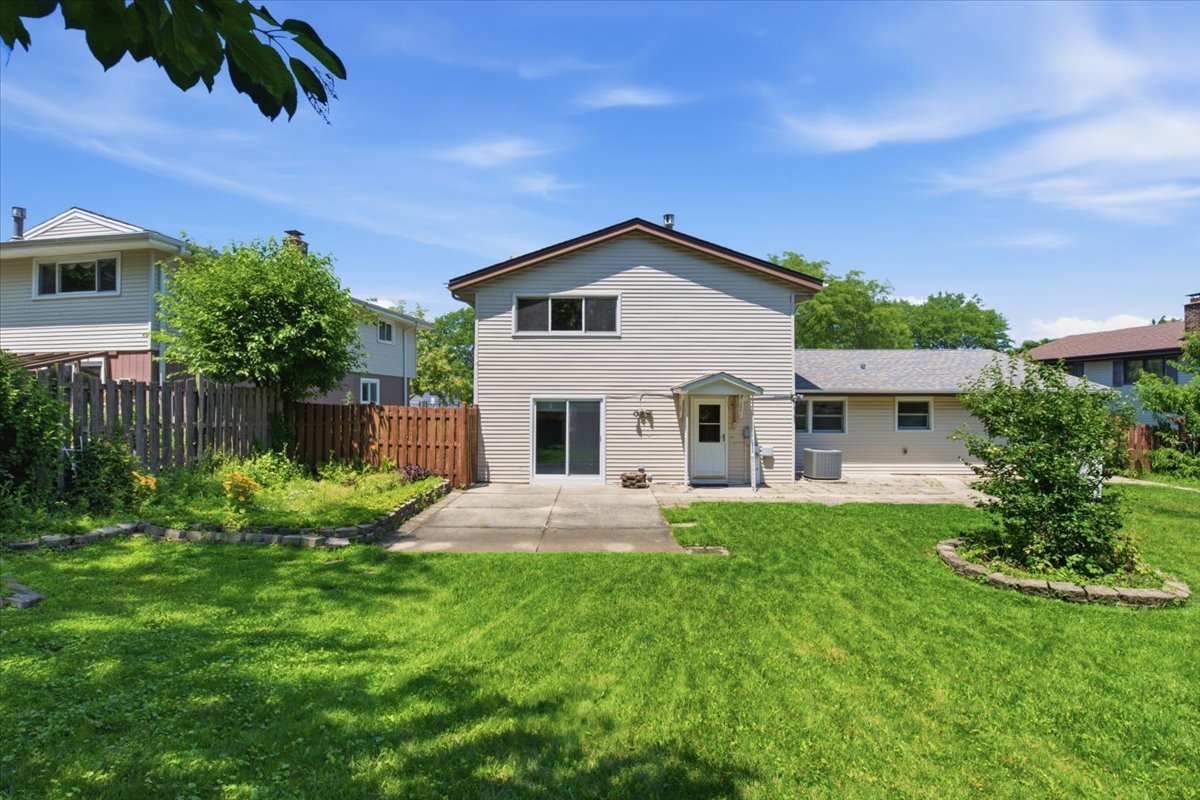main property photo 27