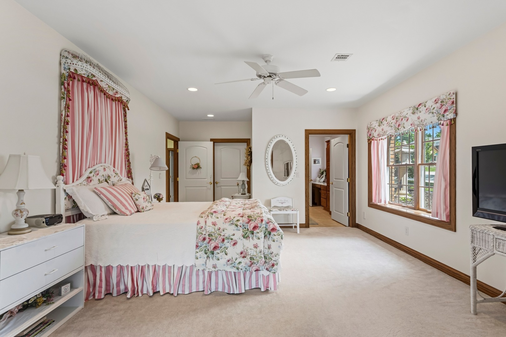 main property photo 66