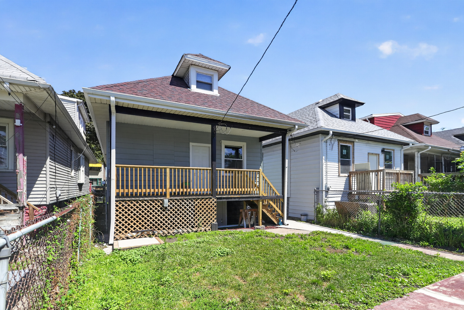 main property photo 34