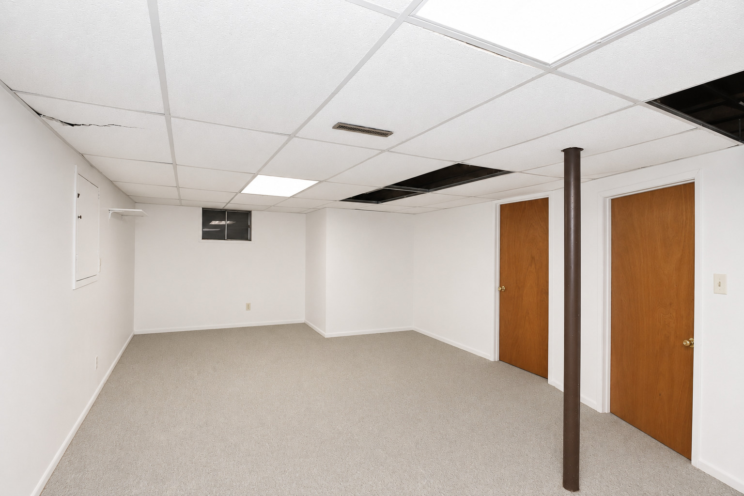 main property photo 34