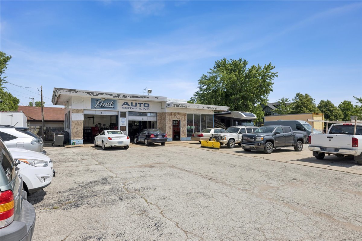 main property photo 15