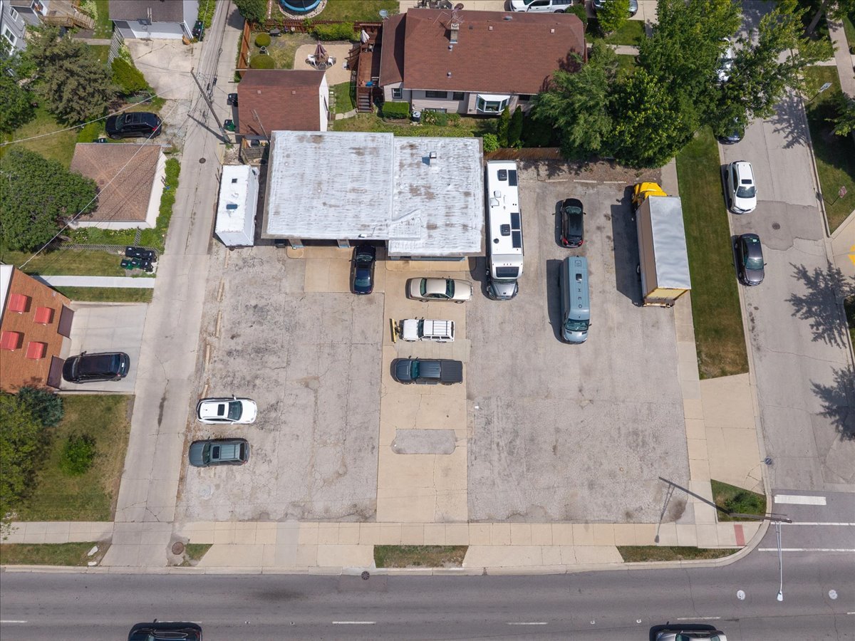 main property photo 7