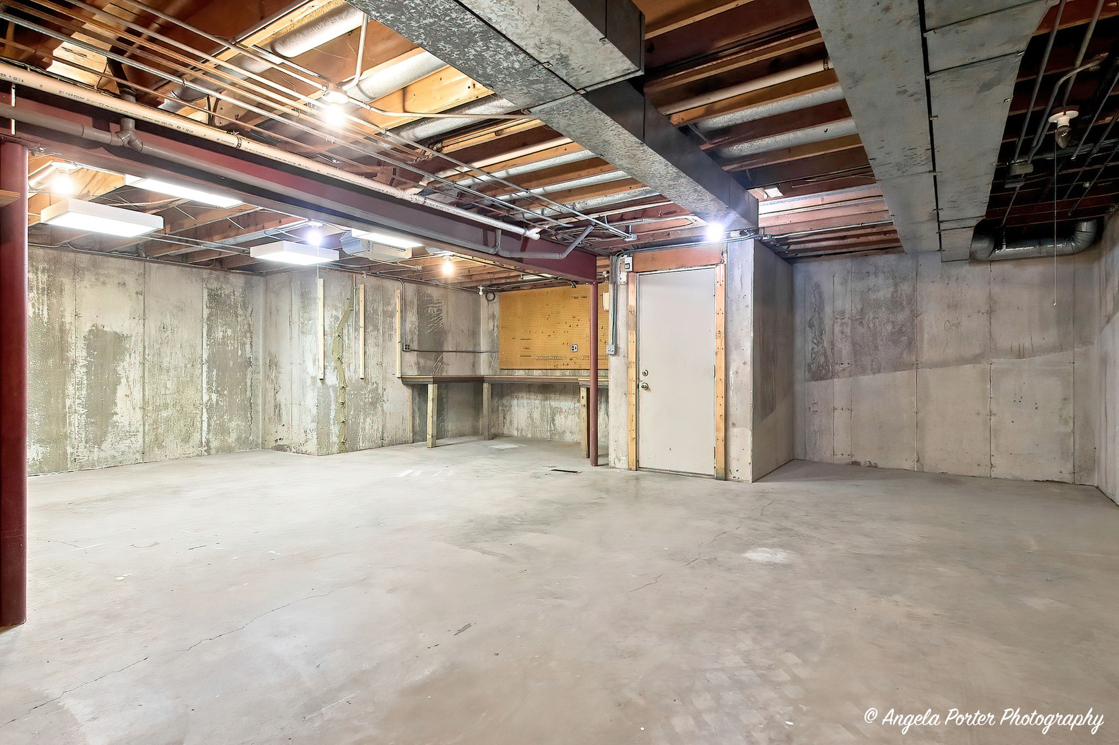 main property photo 40