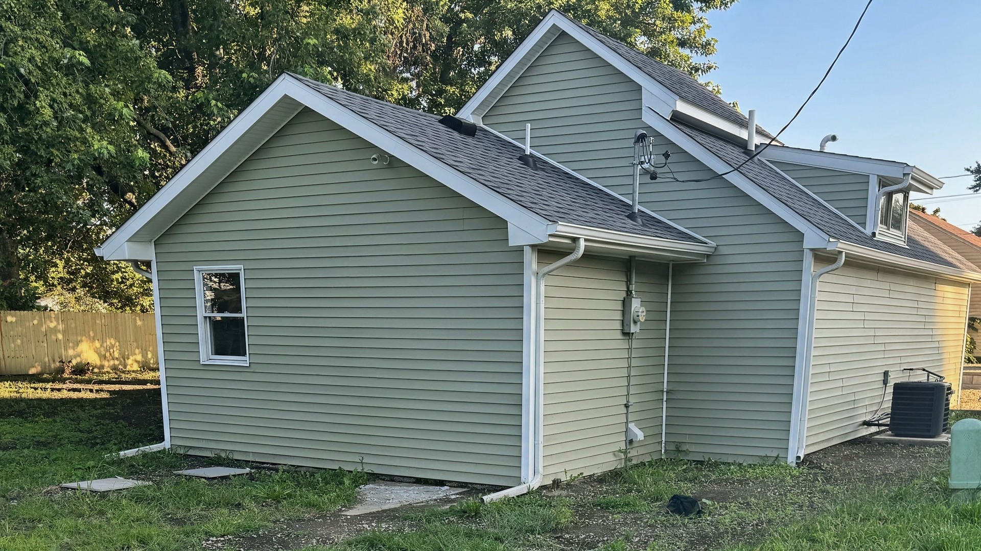 main property photo 22