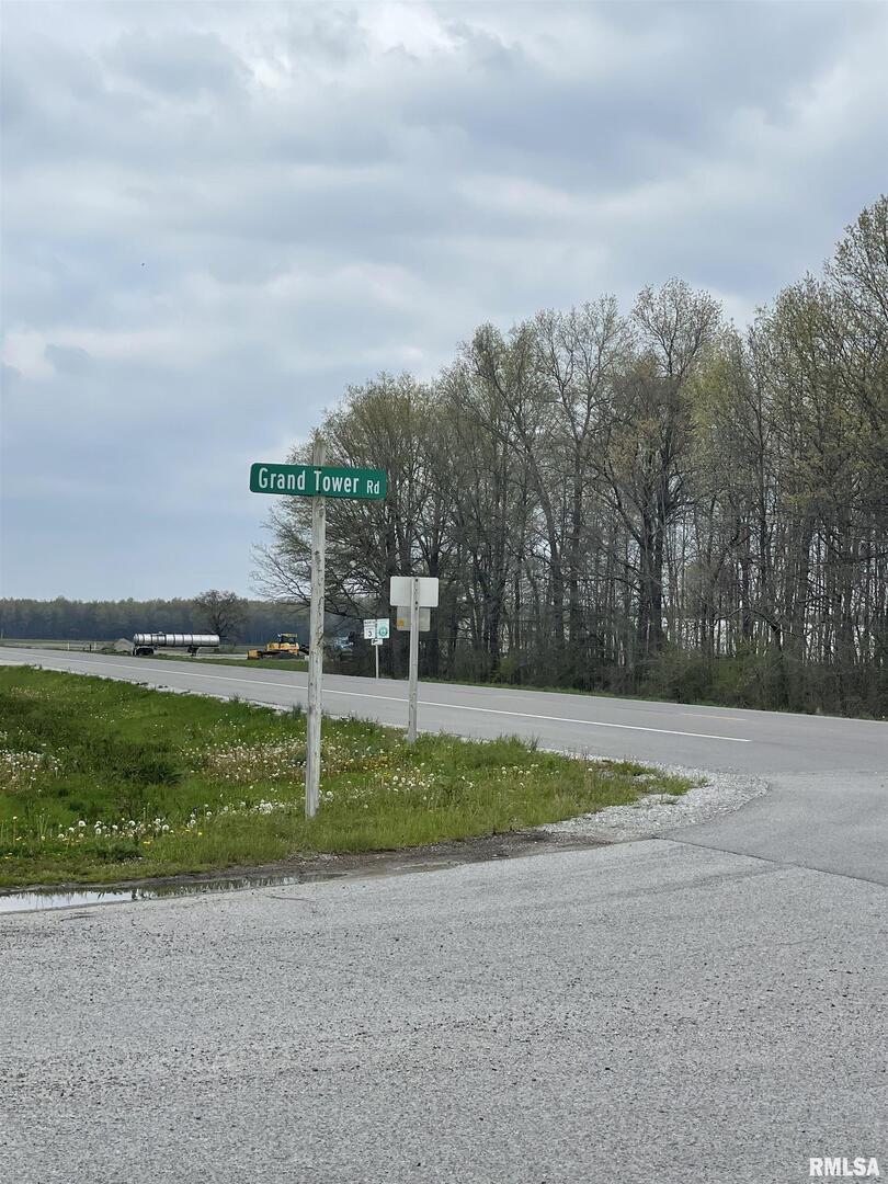 main property photo 16