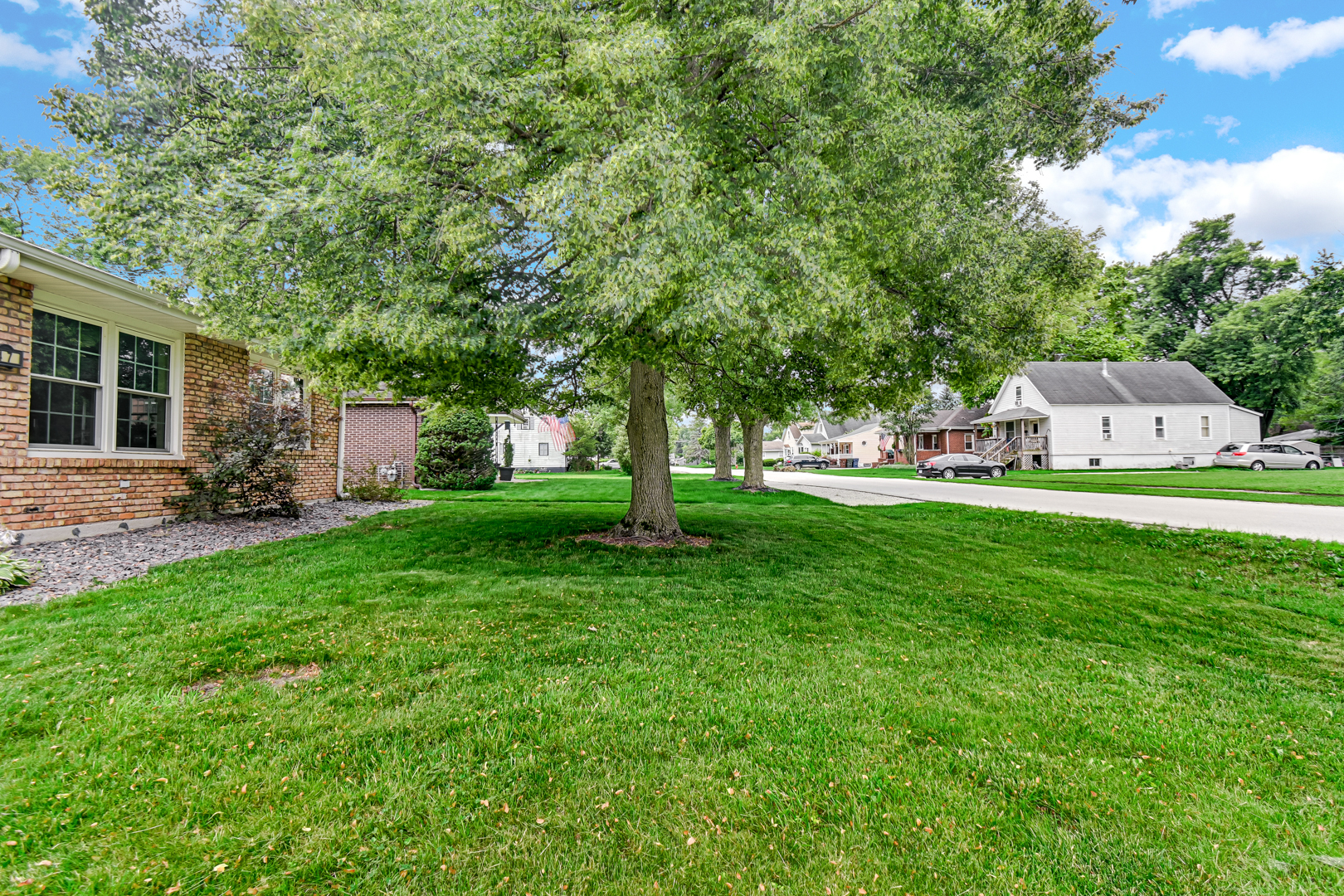 main property photo 17