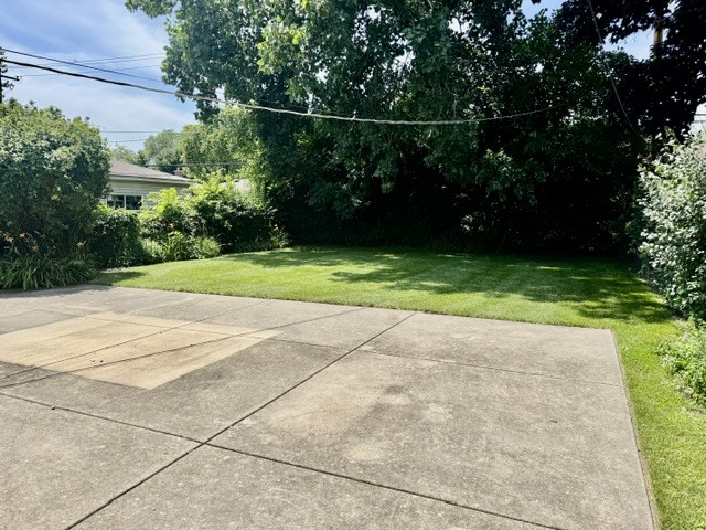 main property photo 15