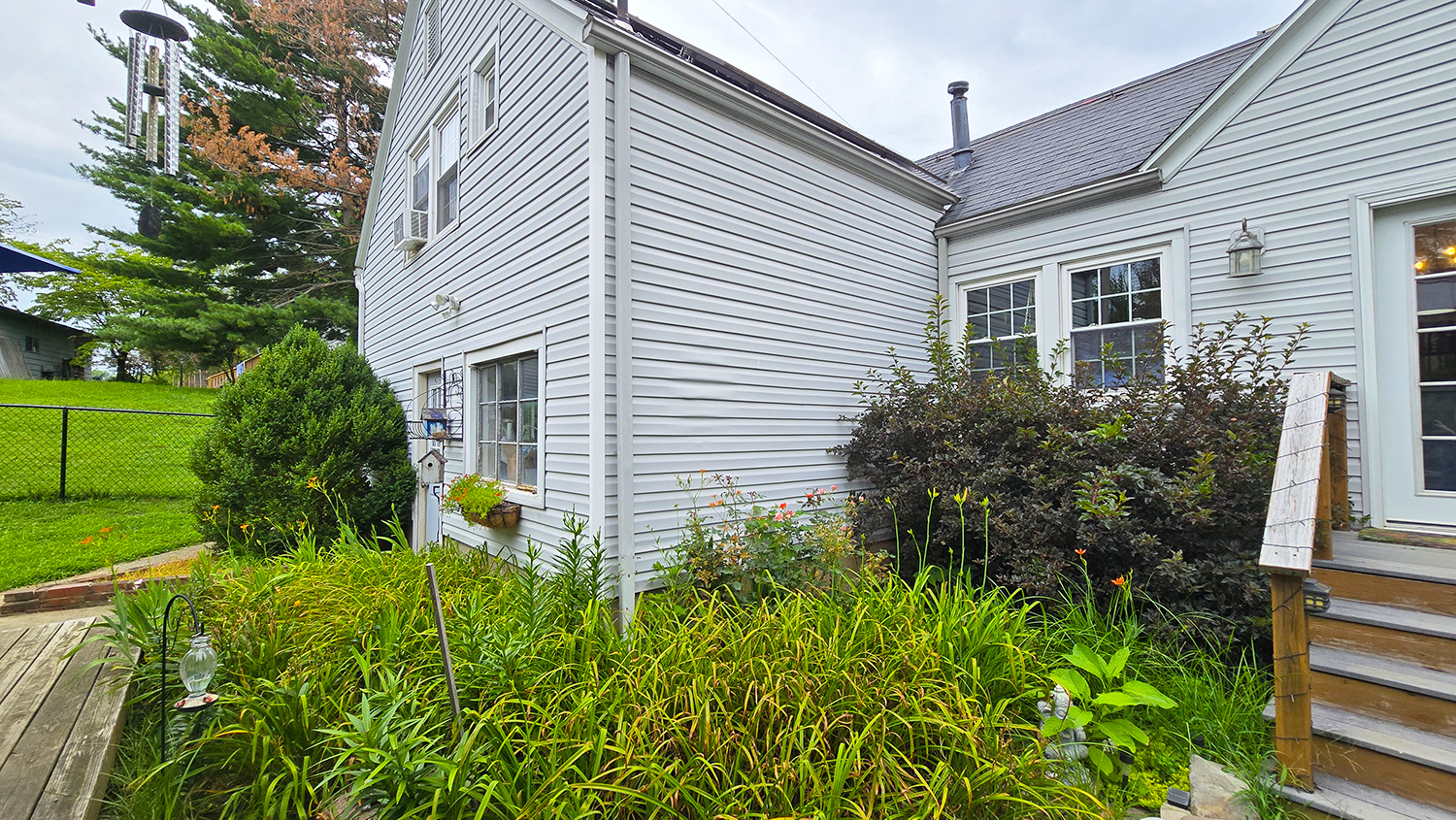 main property photo 14