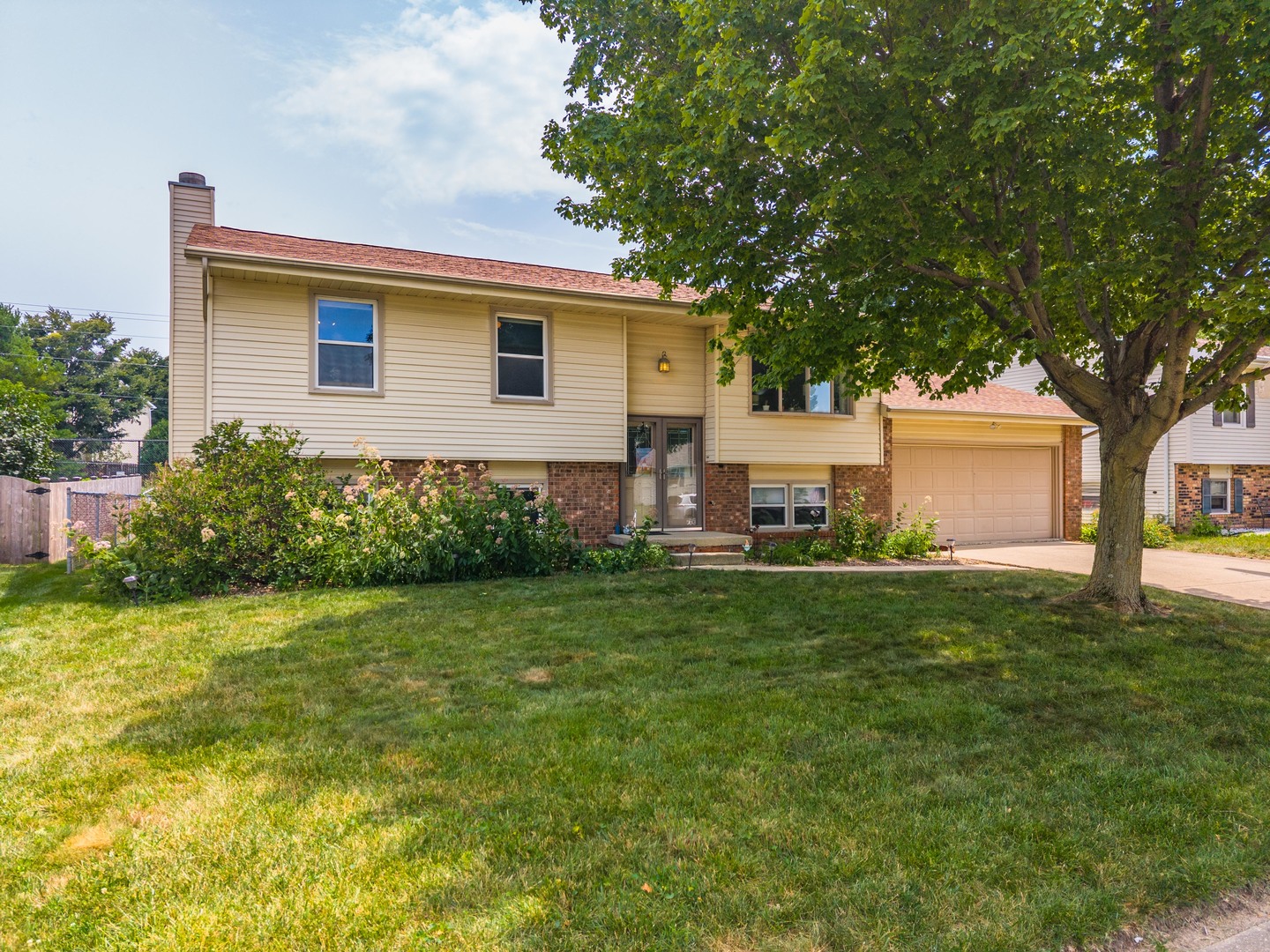 main property photo 43