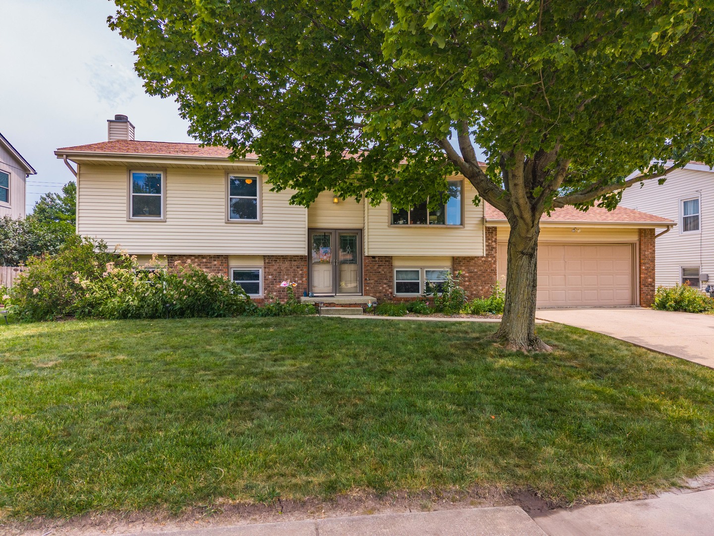 main property photo 44