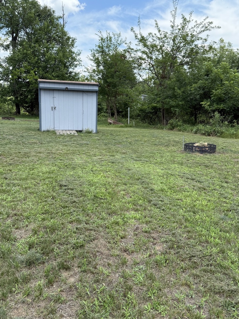 main property photo 14