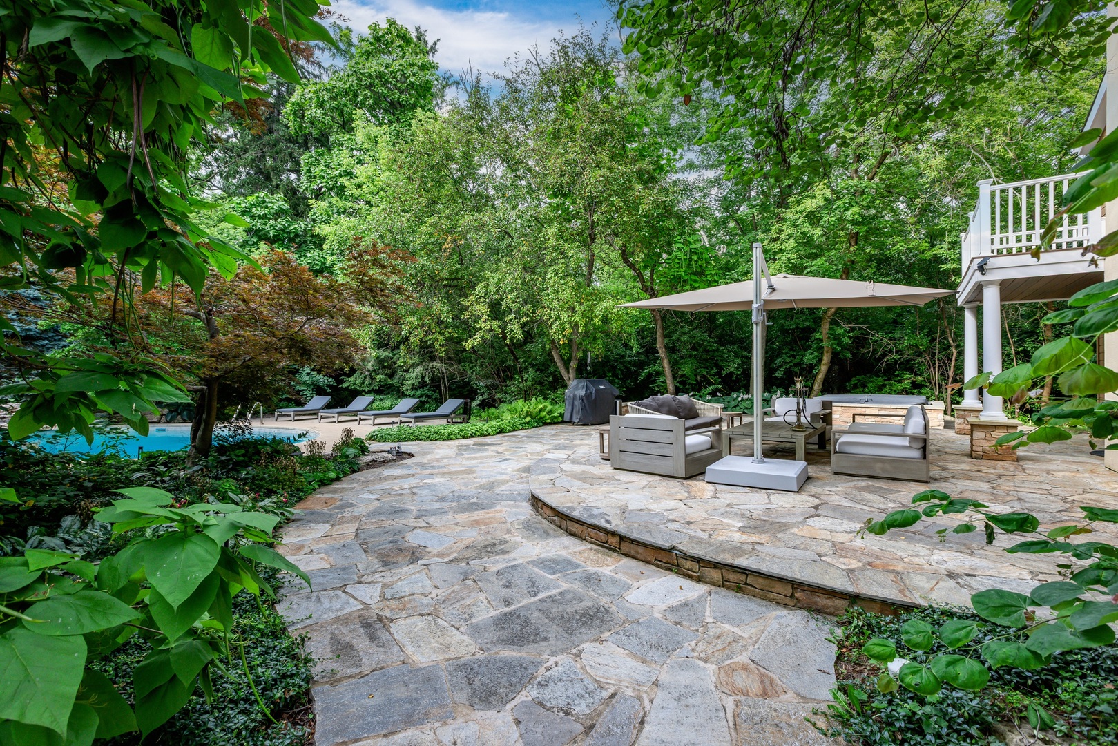 main property photo 60