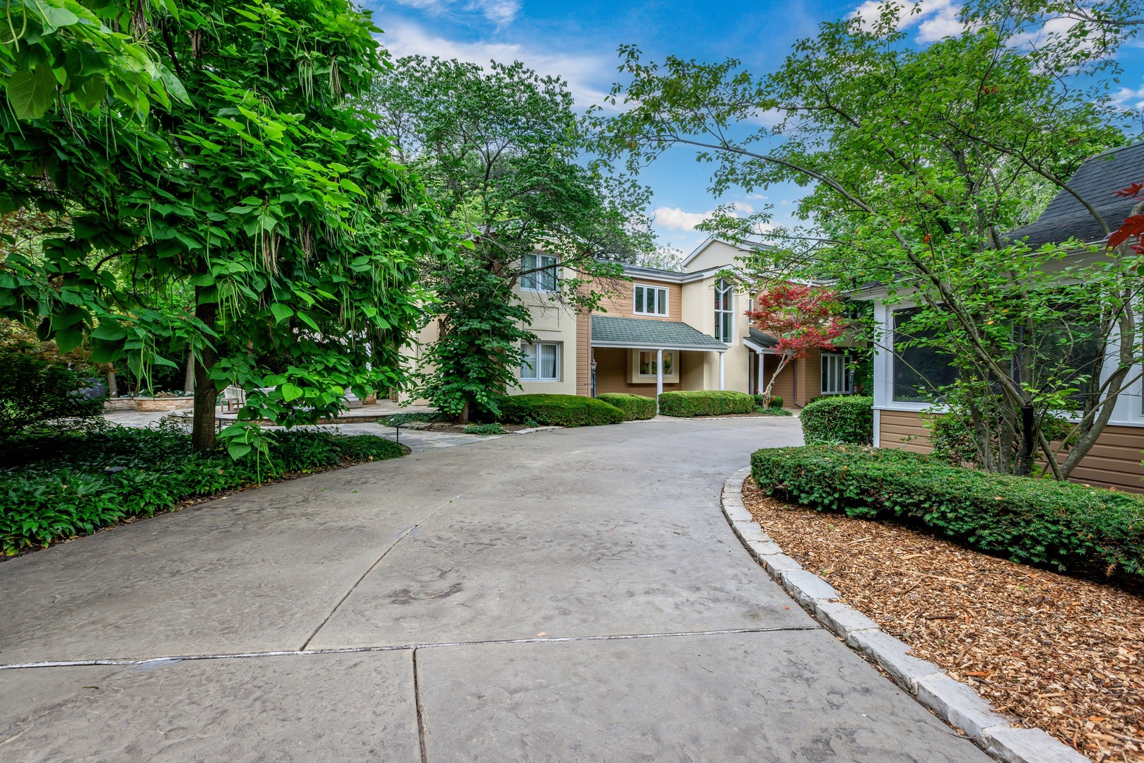 main property photo 74