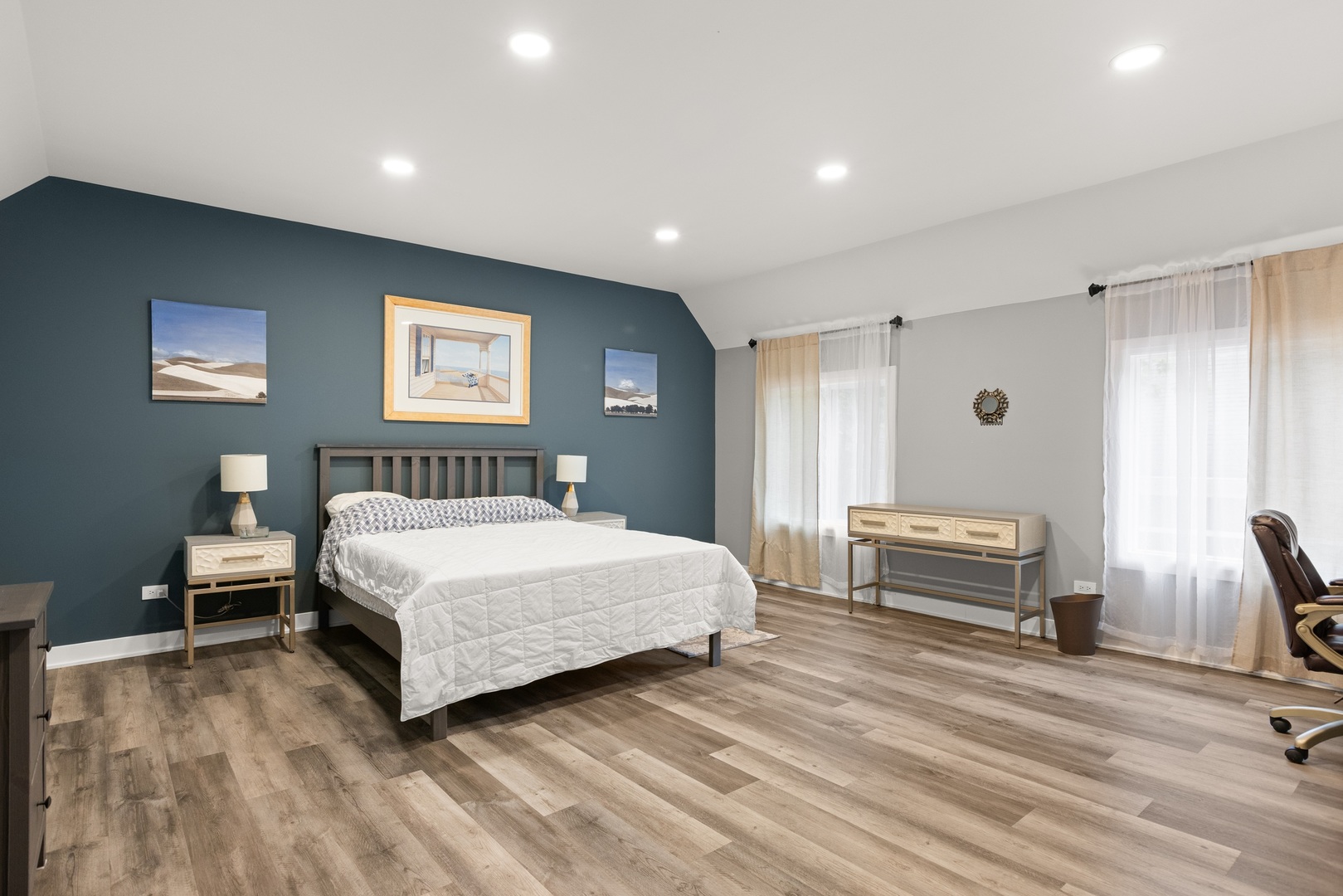 main property photo 81