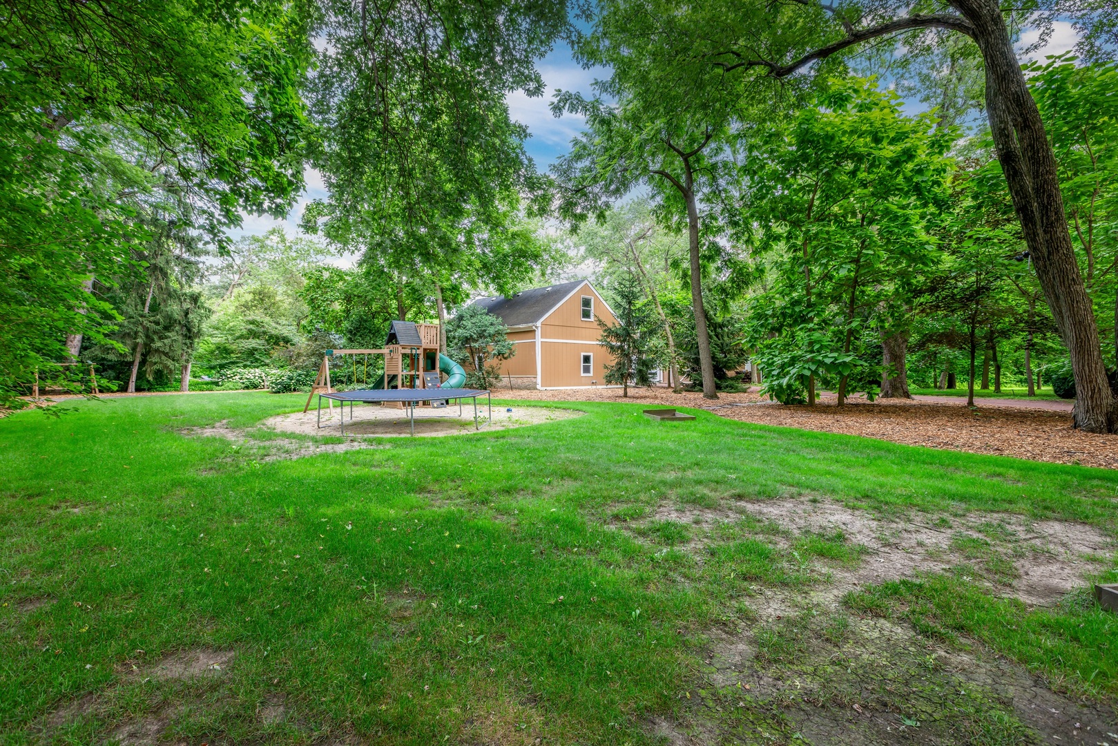 main property photo 95