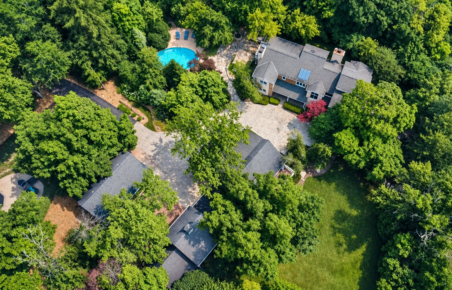 main property photo 99