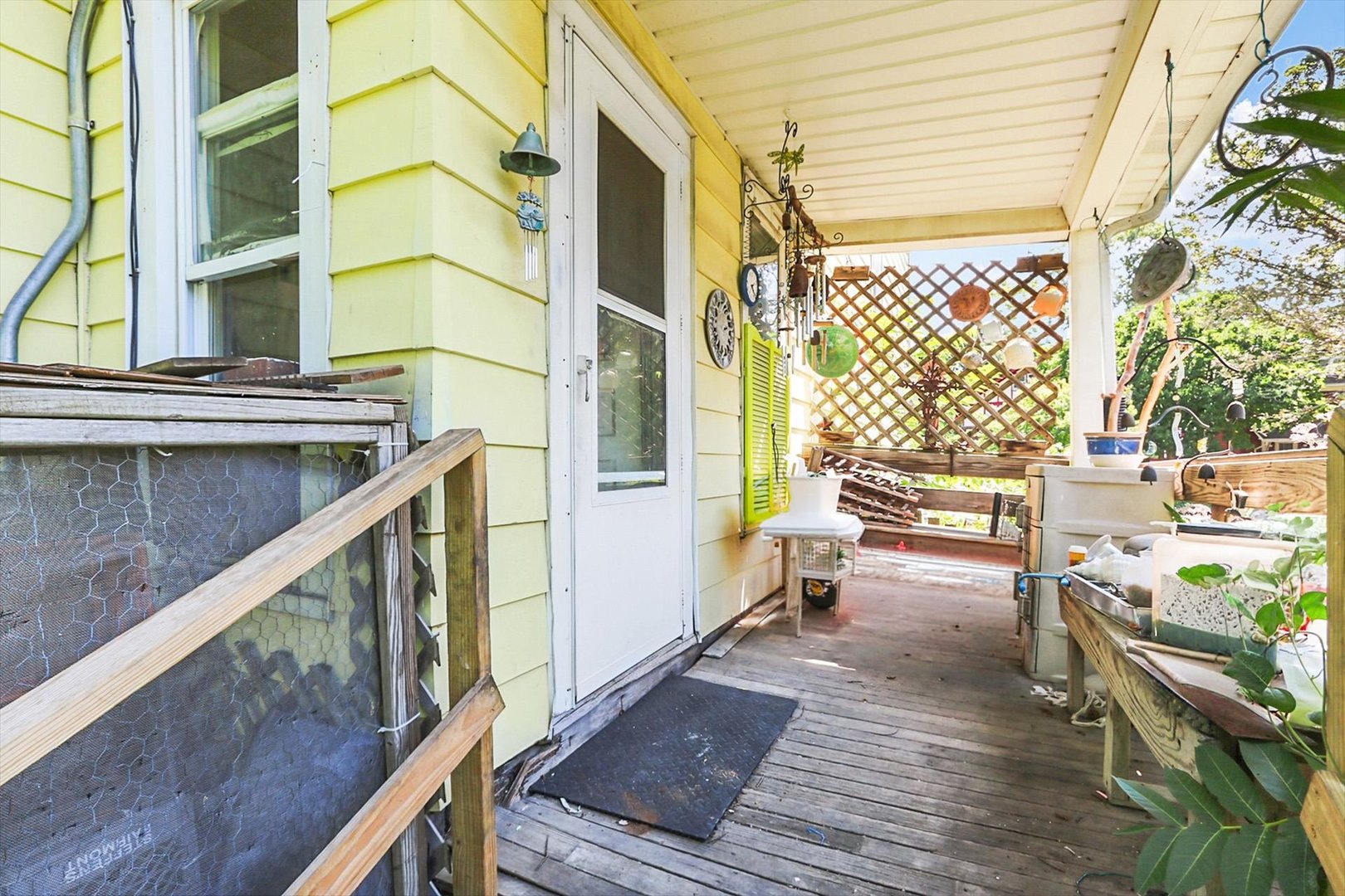 main property photo 16