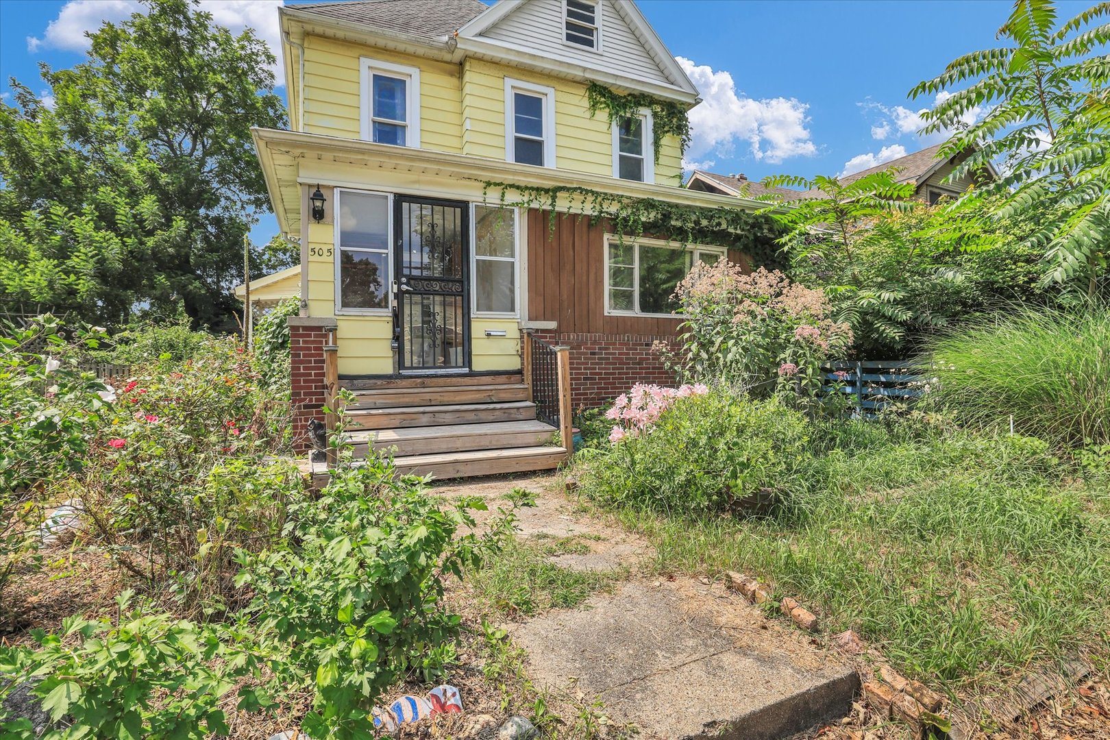 main property photo 2