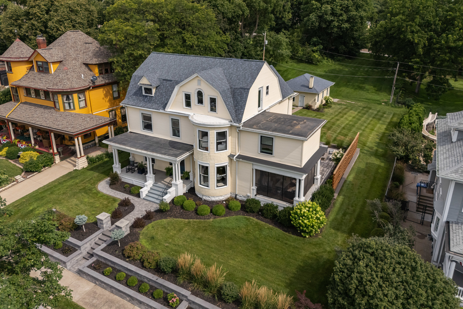 main property photo 58