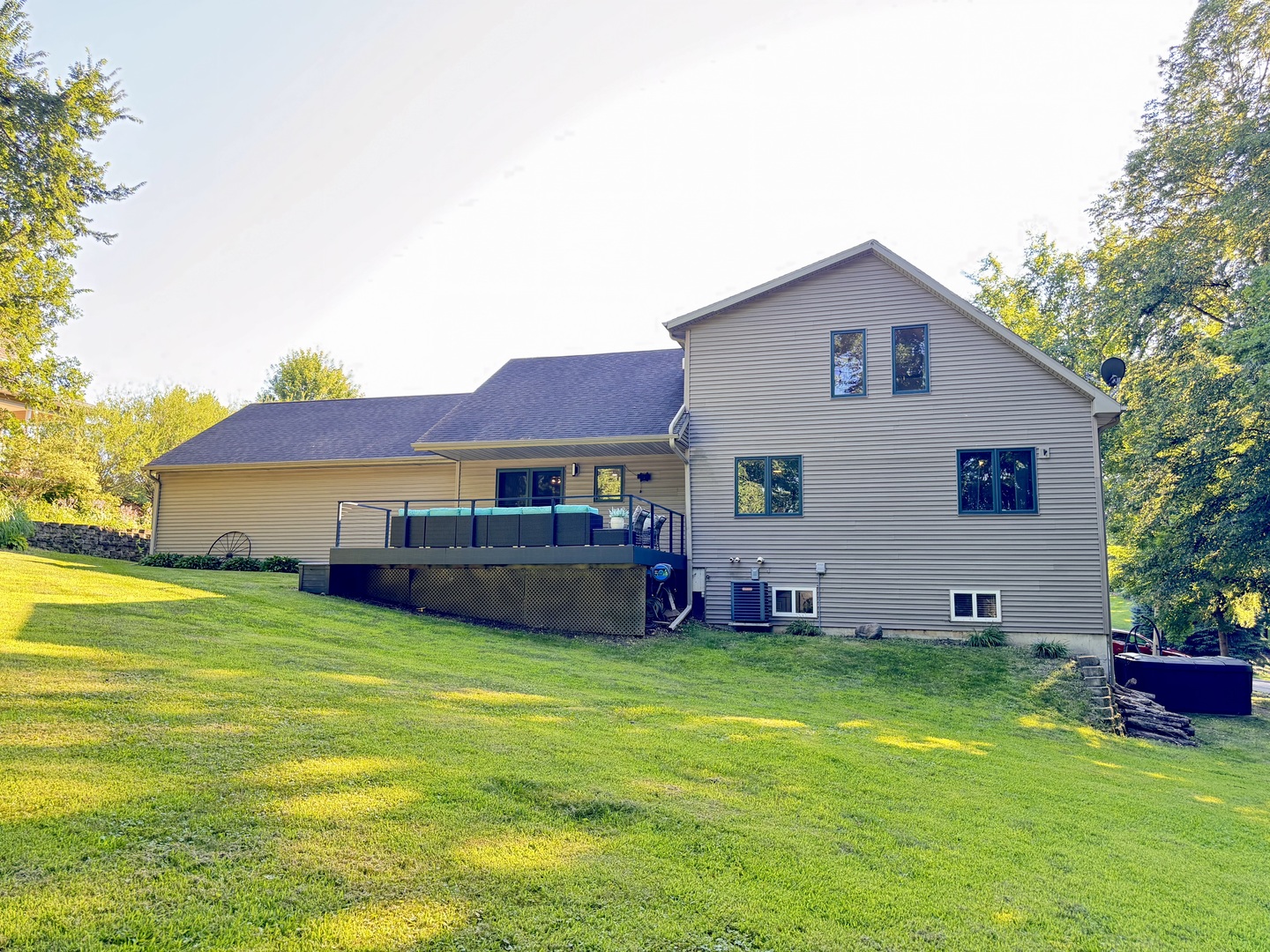 main property photo 35