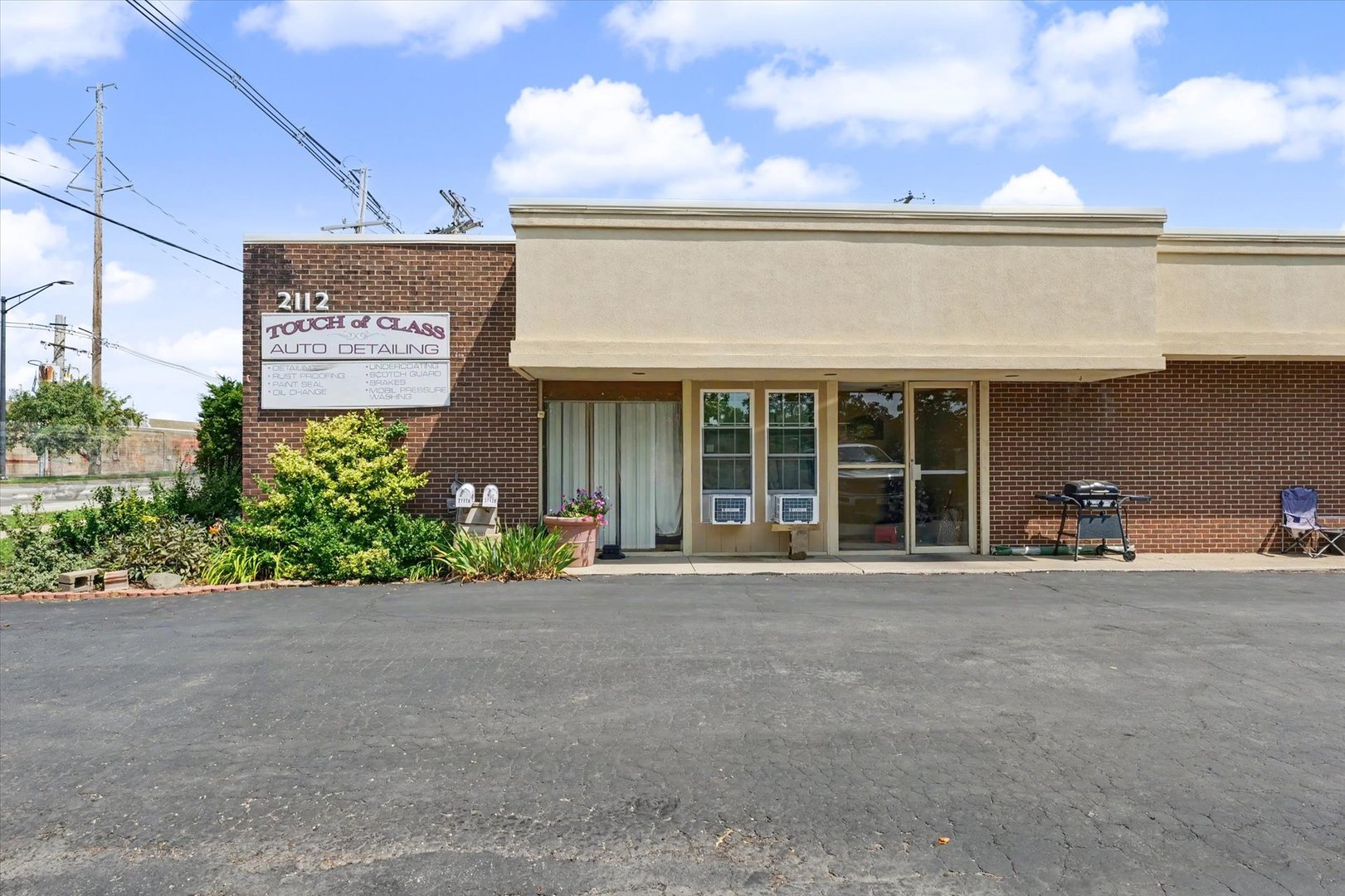 main property photo 3