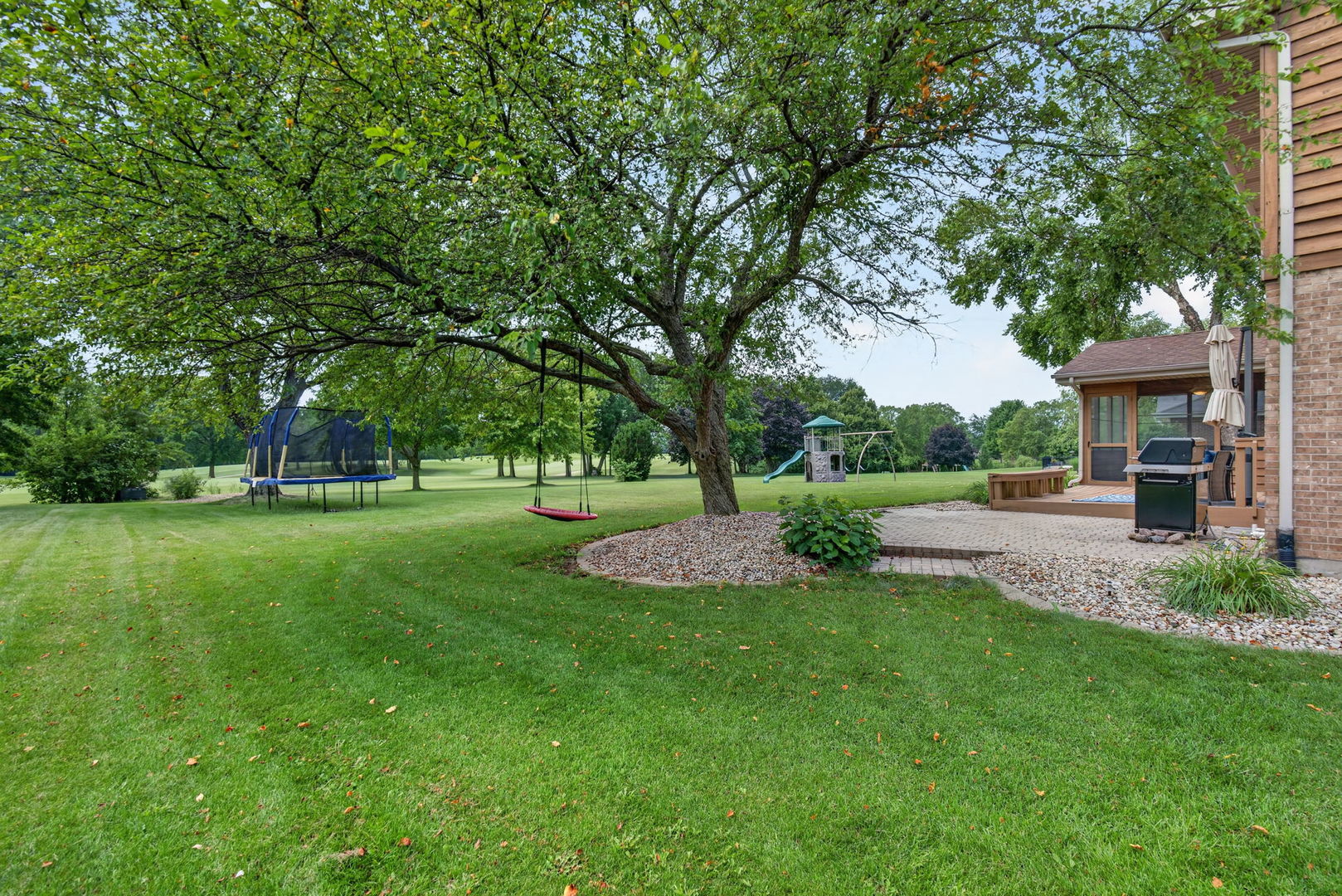main property photo 57