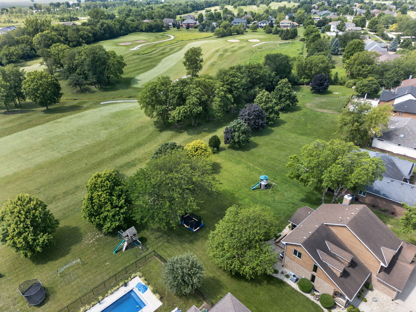 main property photo 64