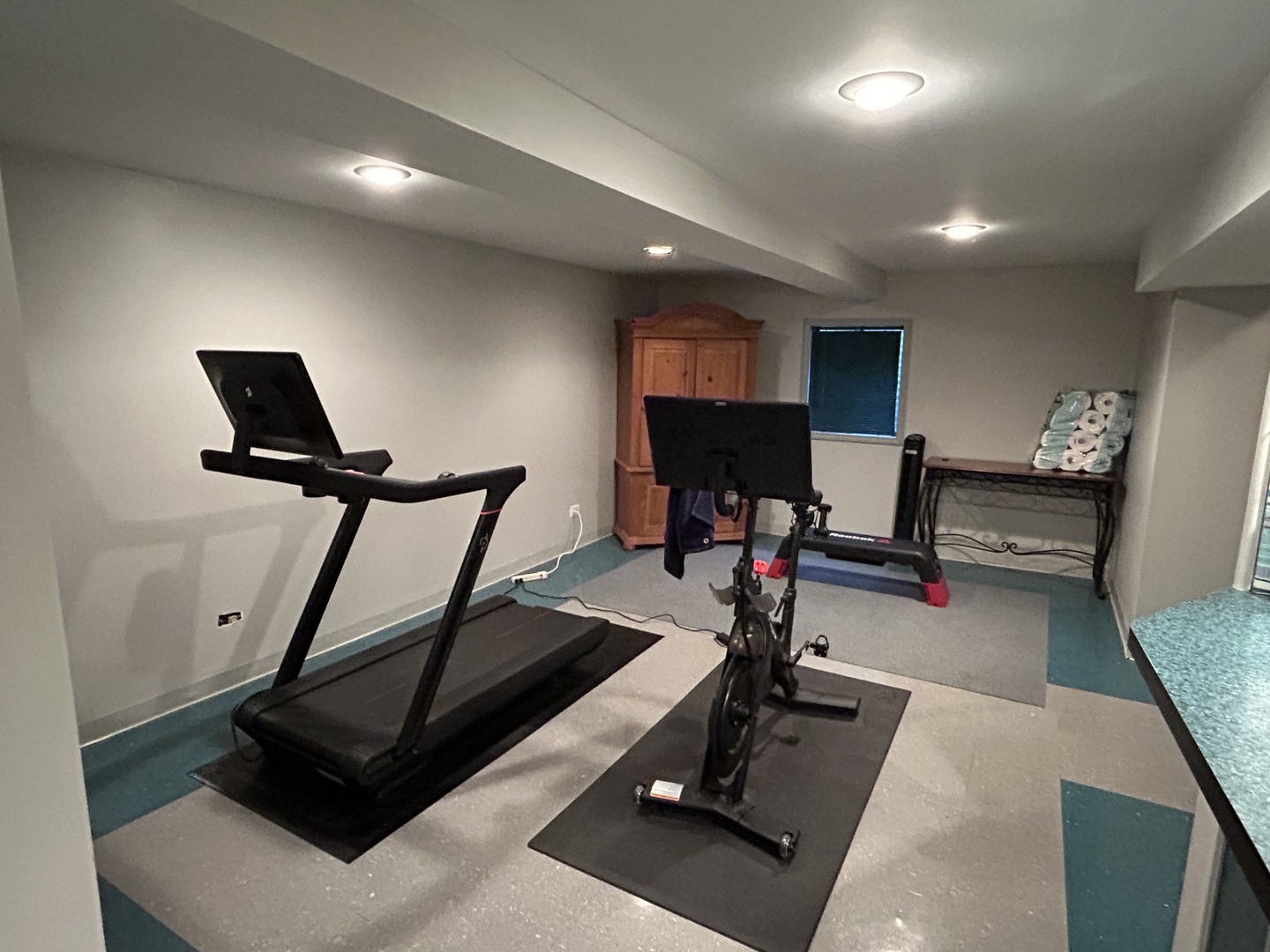 main property photo 25