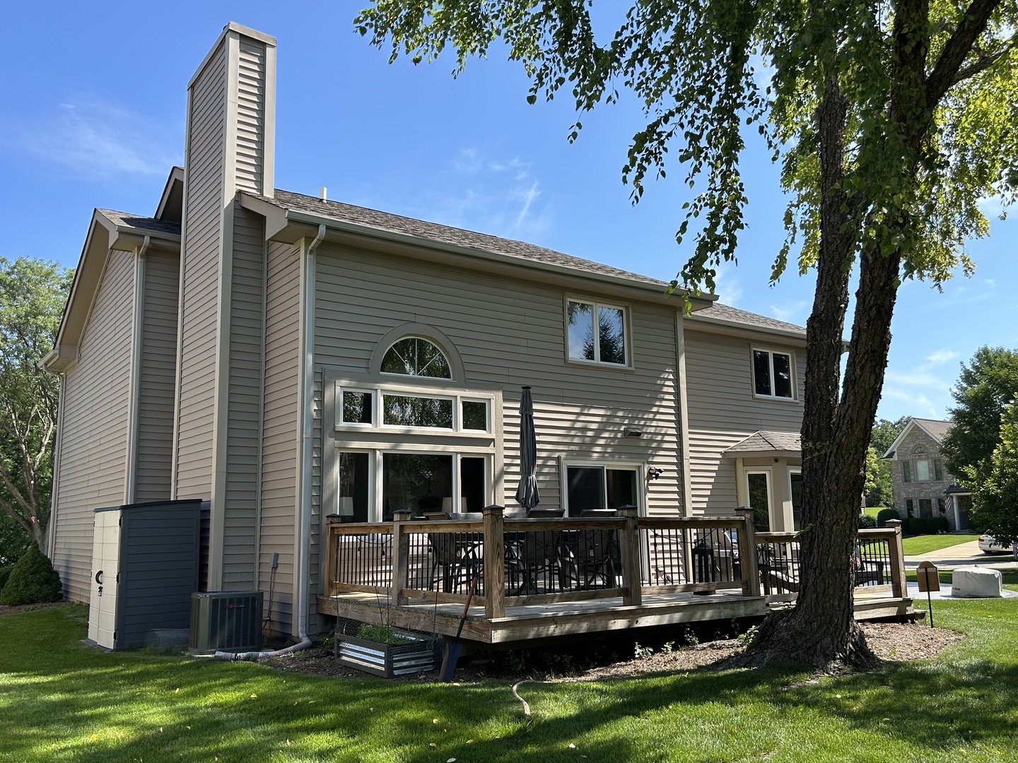 main property photo 31