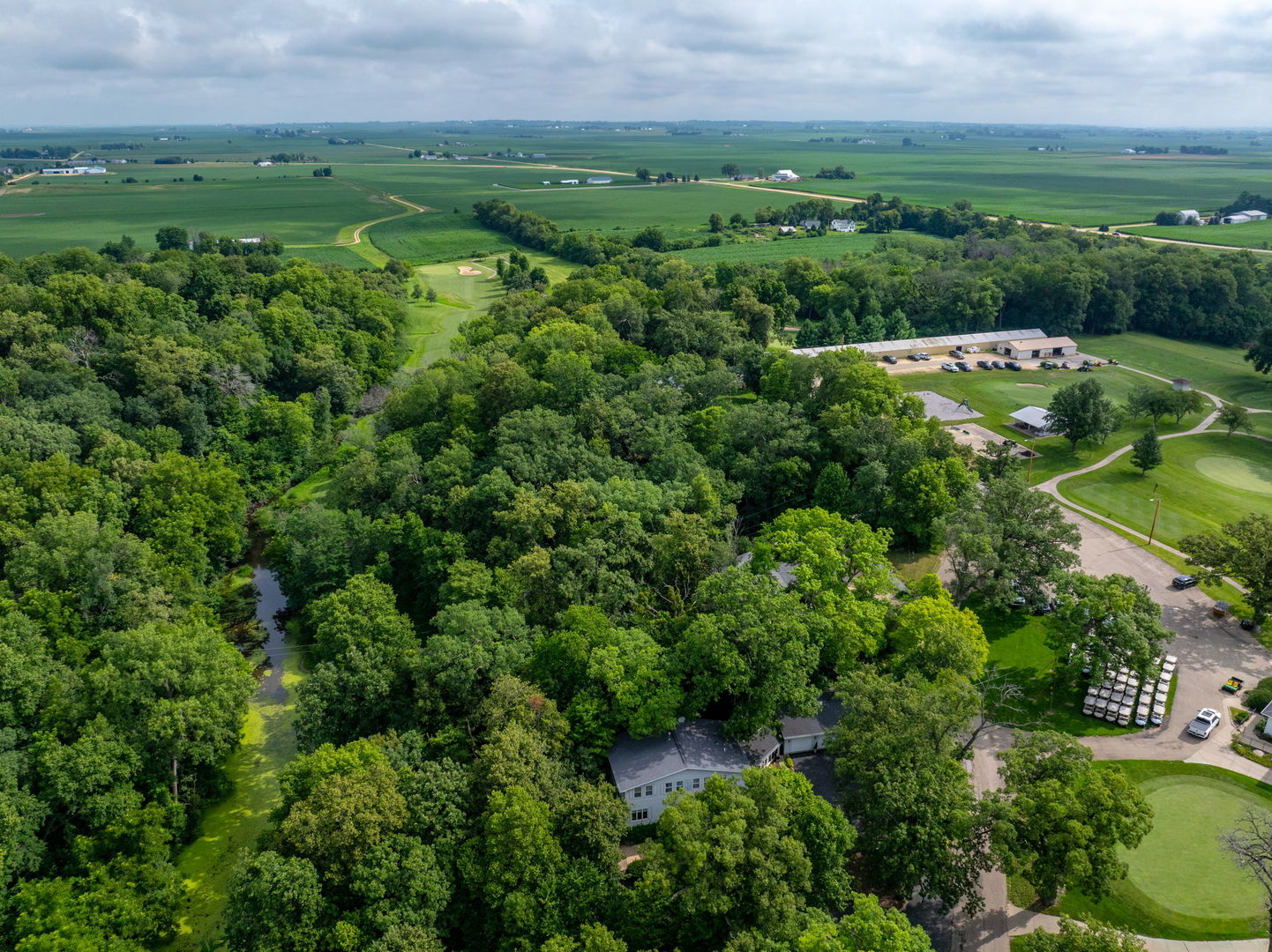 main property photo 45